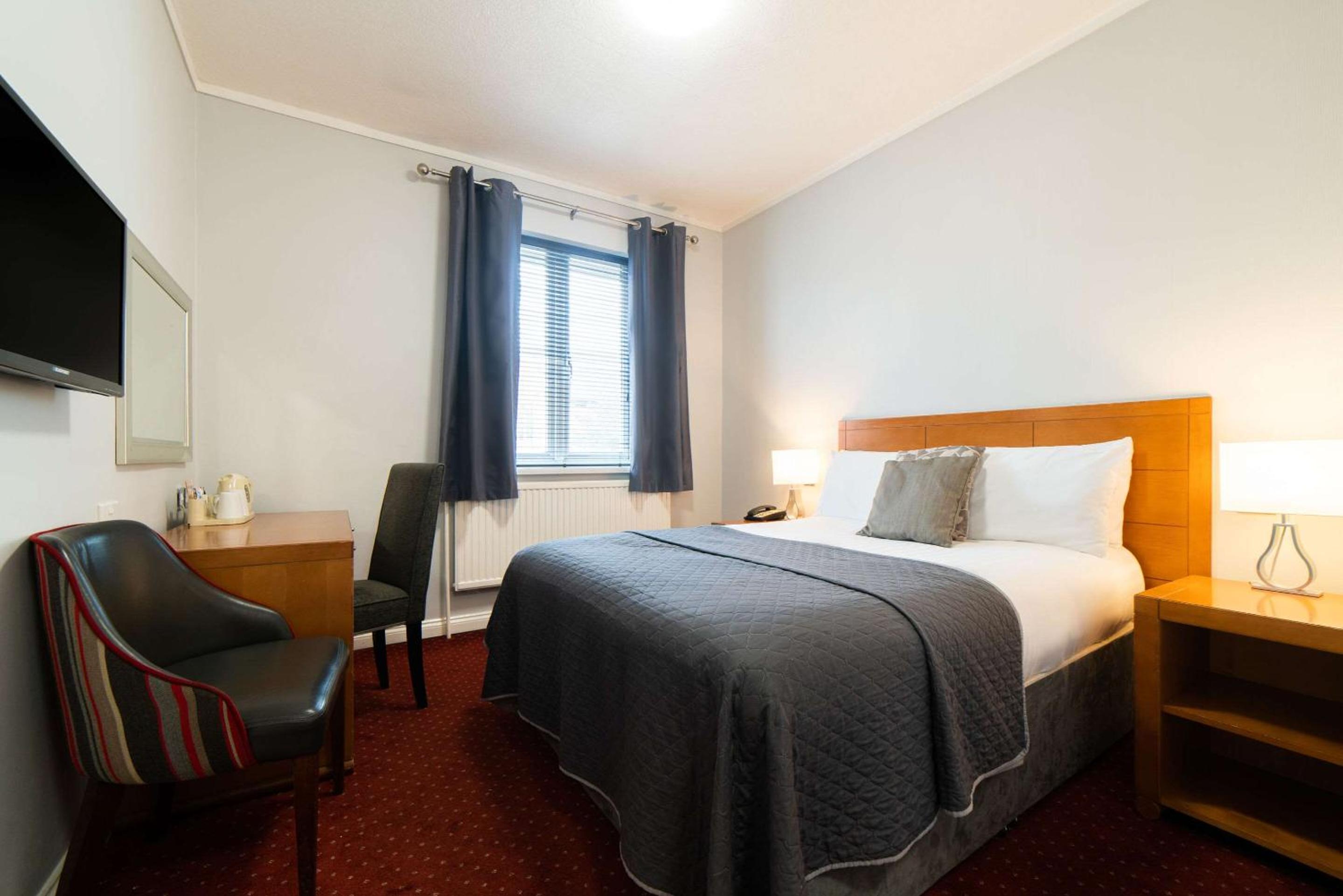 Standard Double Room - Photo 5
