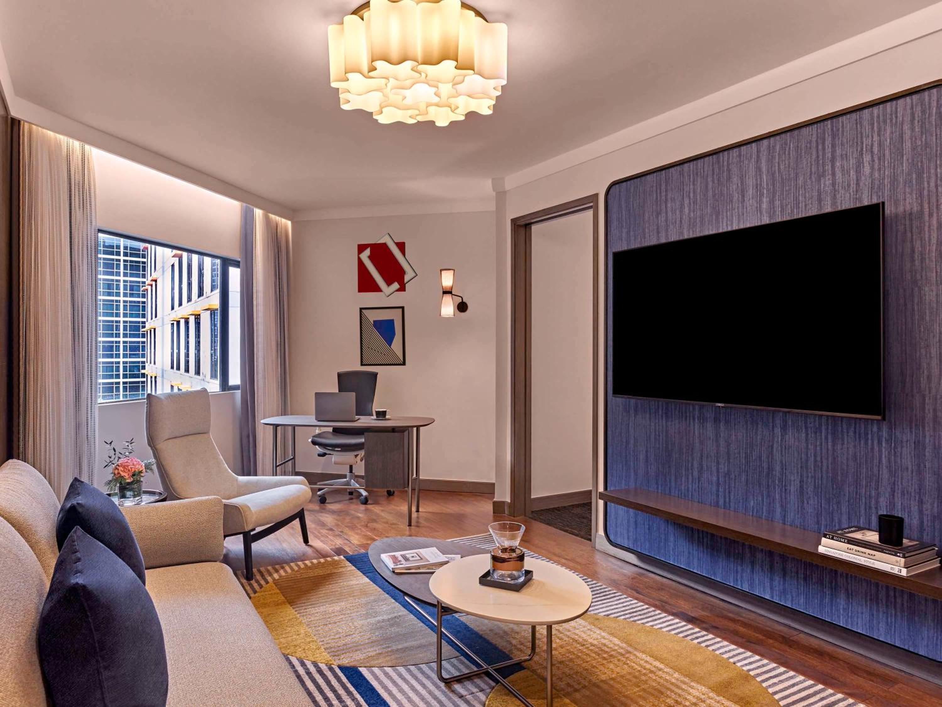 Pullman Suite, 1 King Bed, High Floor, Lounge Access photo 1