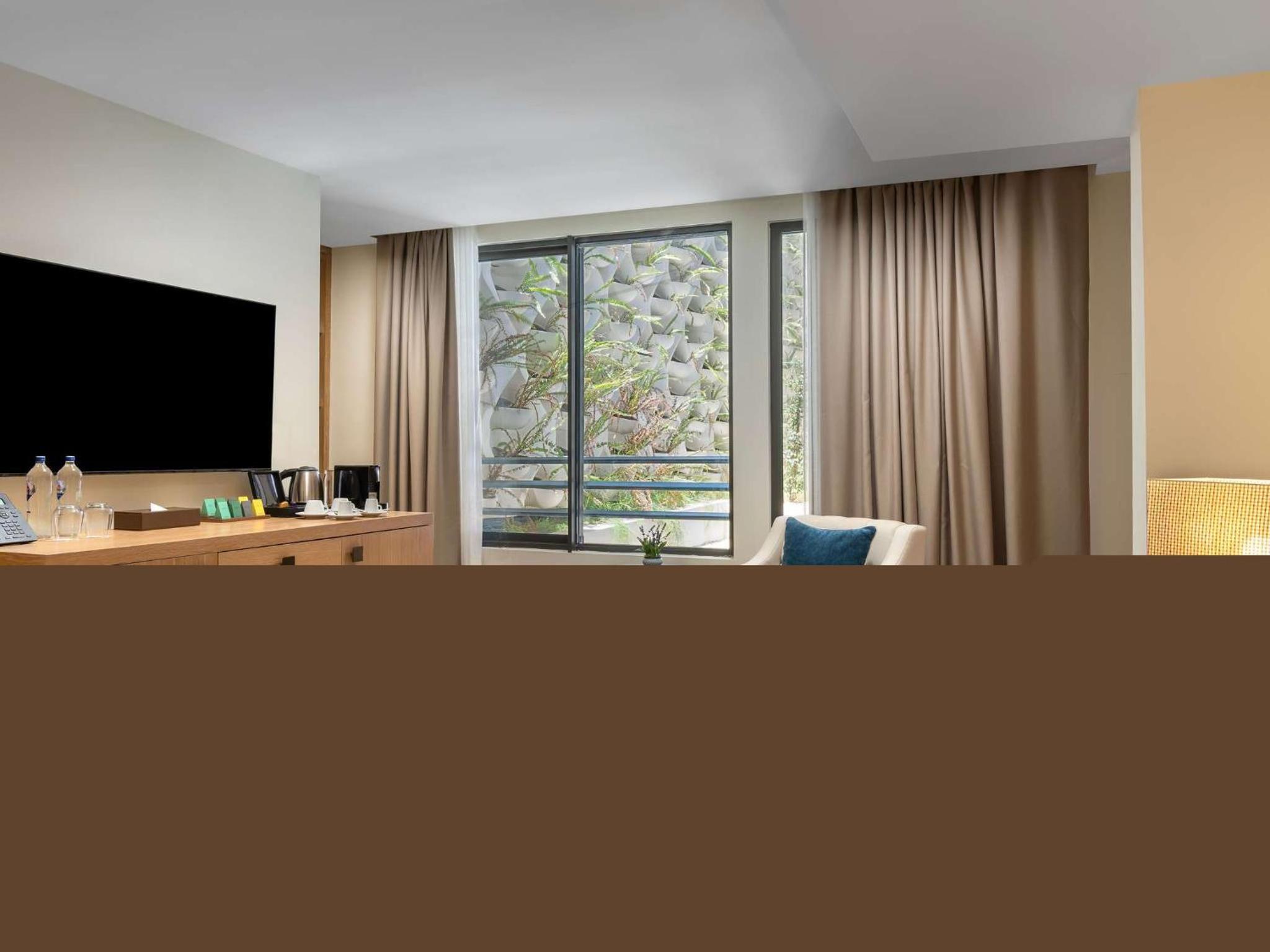 Superior Double Room - Courtyard View