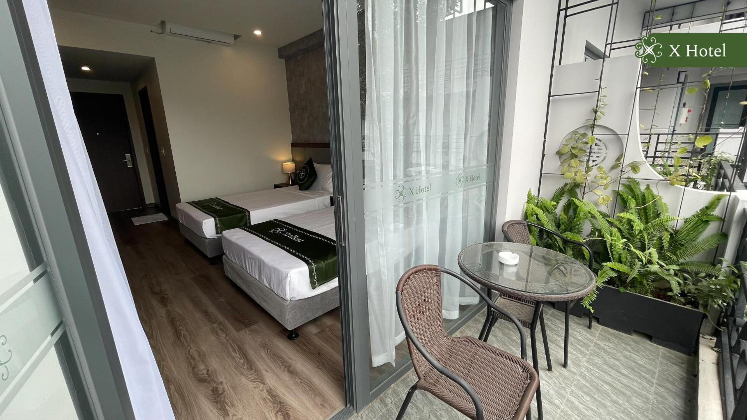 Twin Room with Balcony photo 3