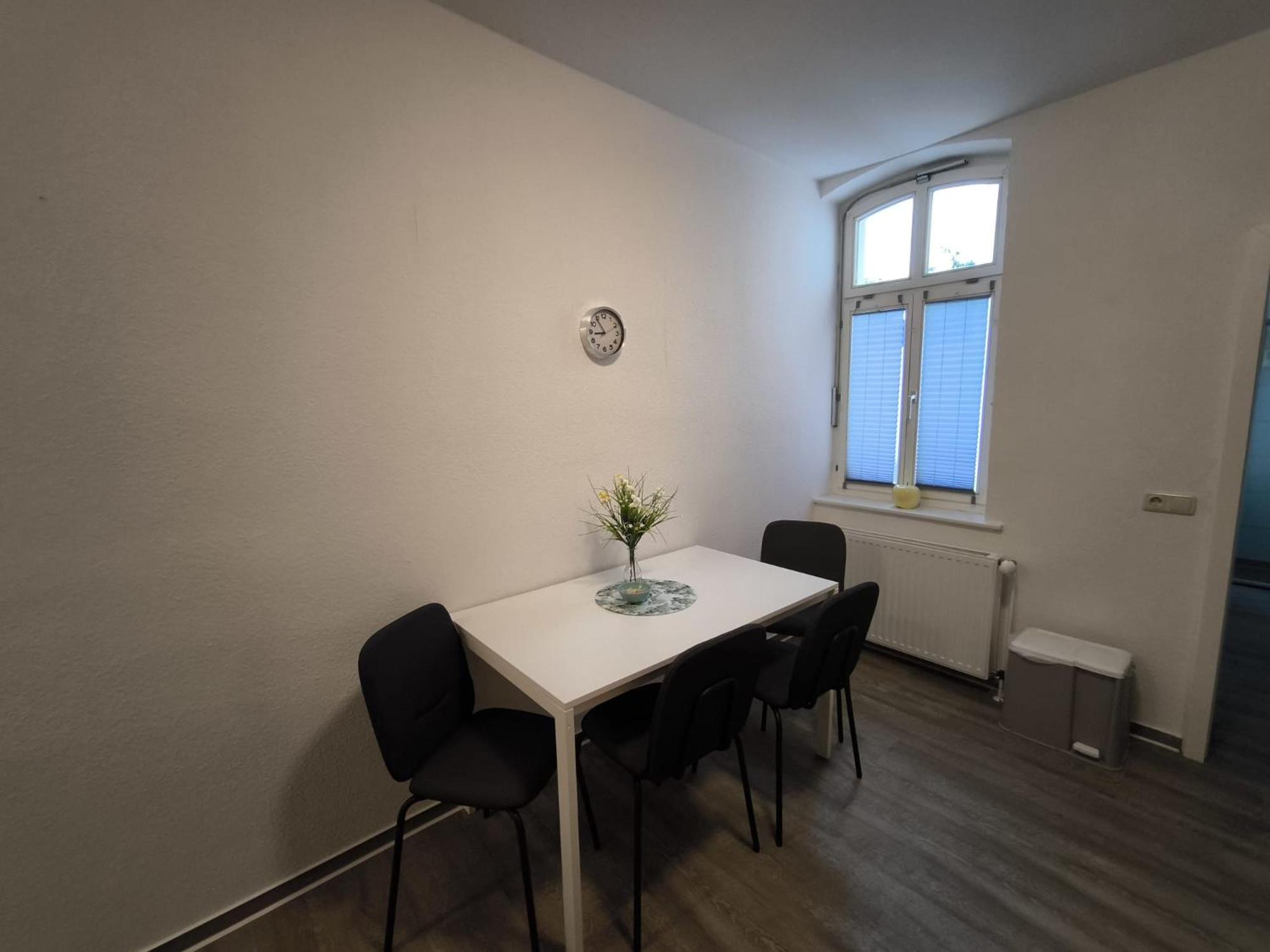 Two-Bedroom Apartment photo 2
