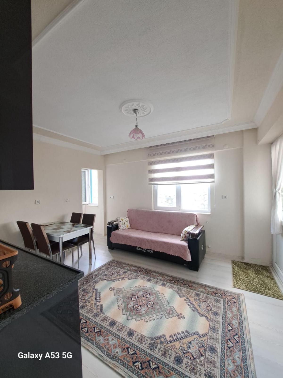 One-Bedroom Apartment - Photo 9