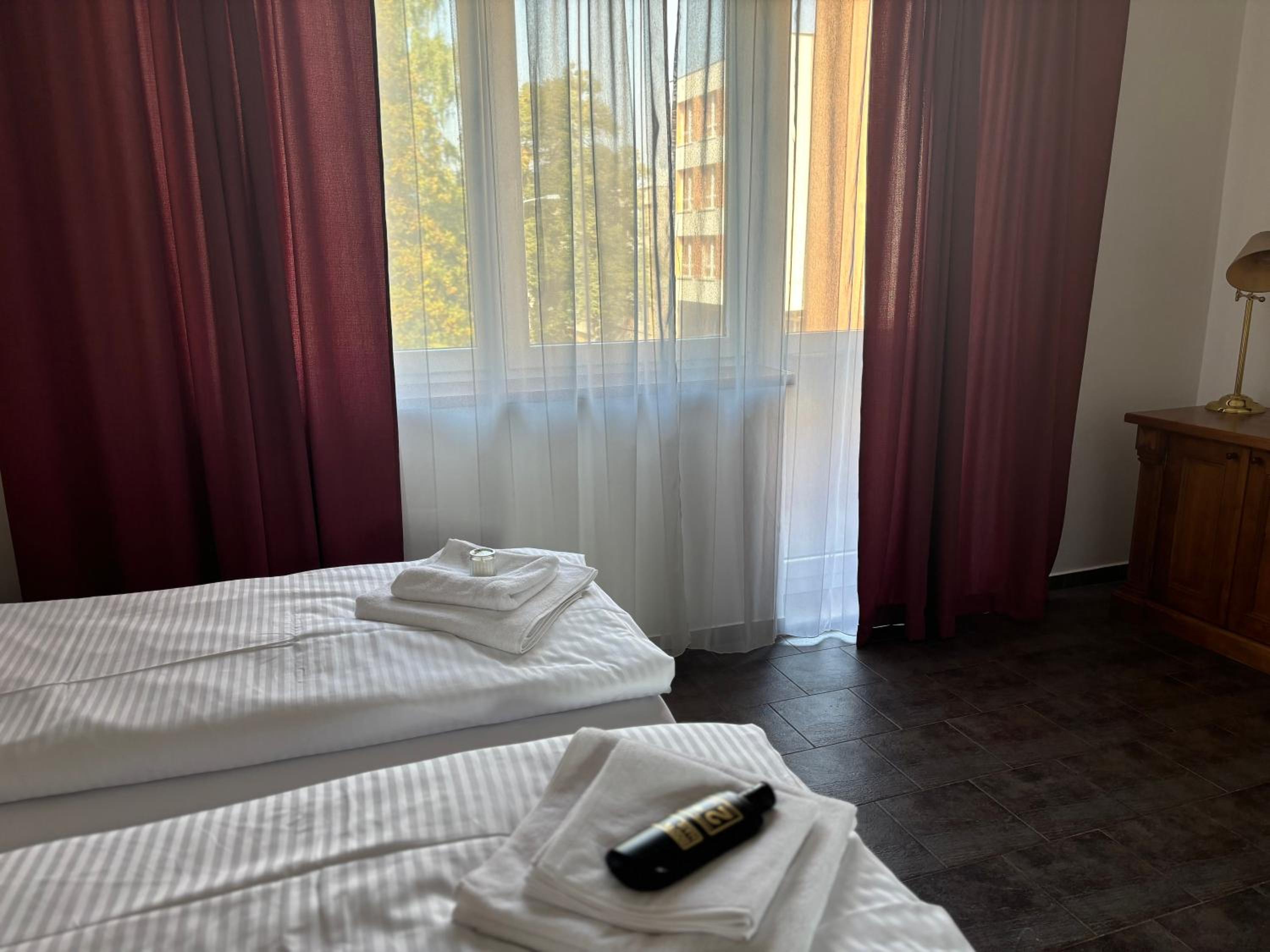 Twin Room with Balcony photo 2