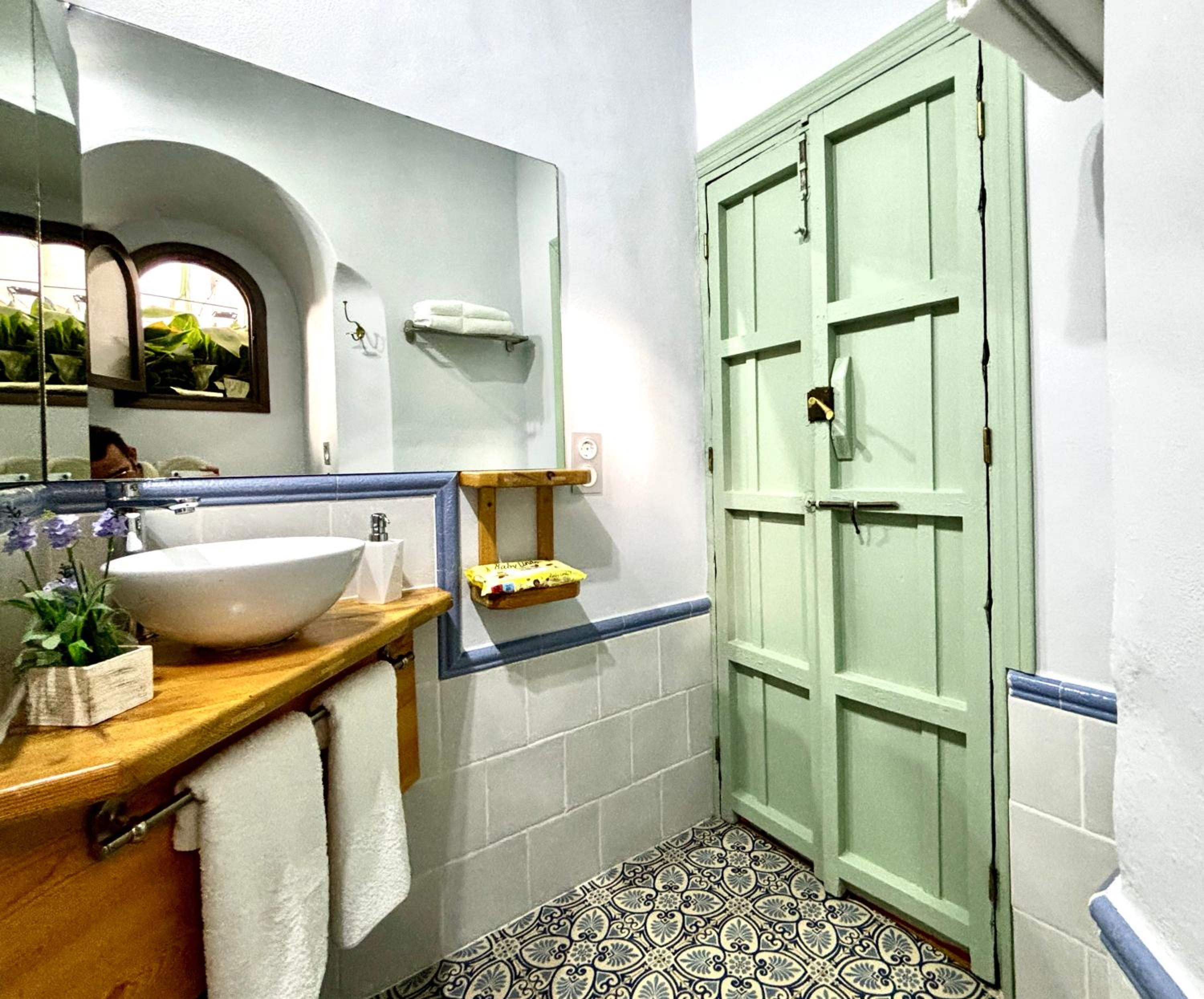 Superior Apartment - Photo 7