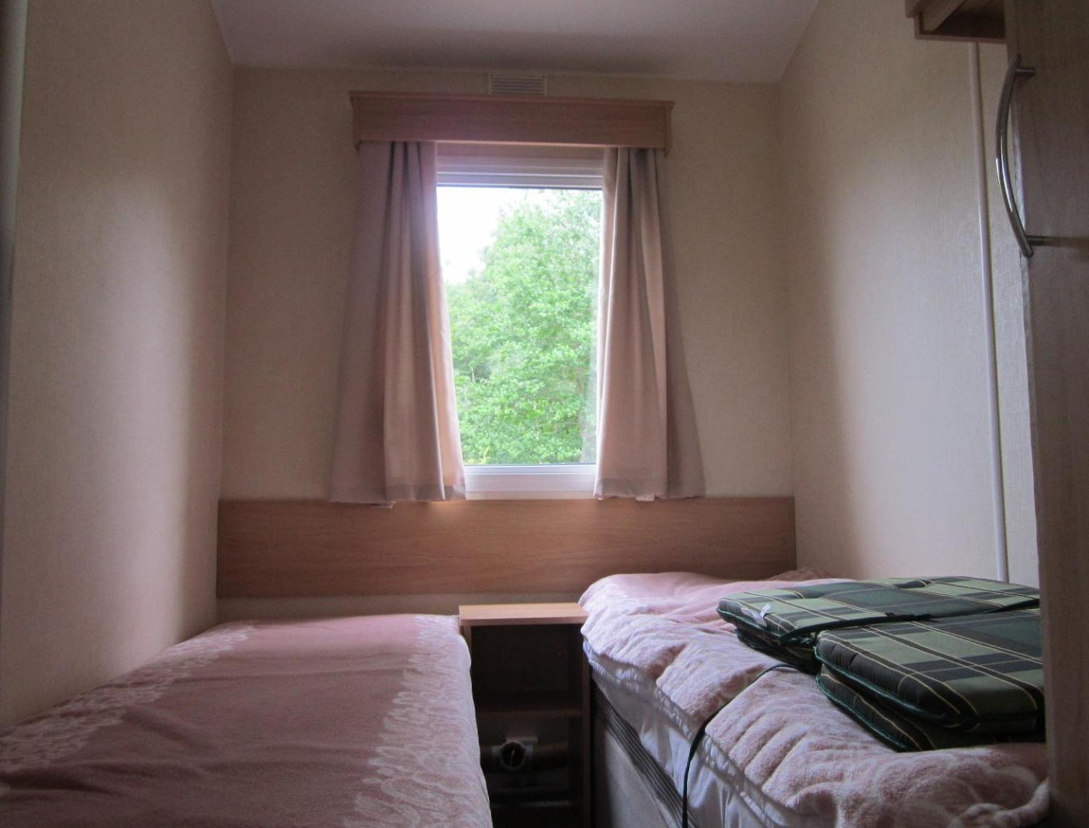 Mobile Home photo 1