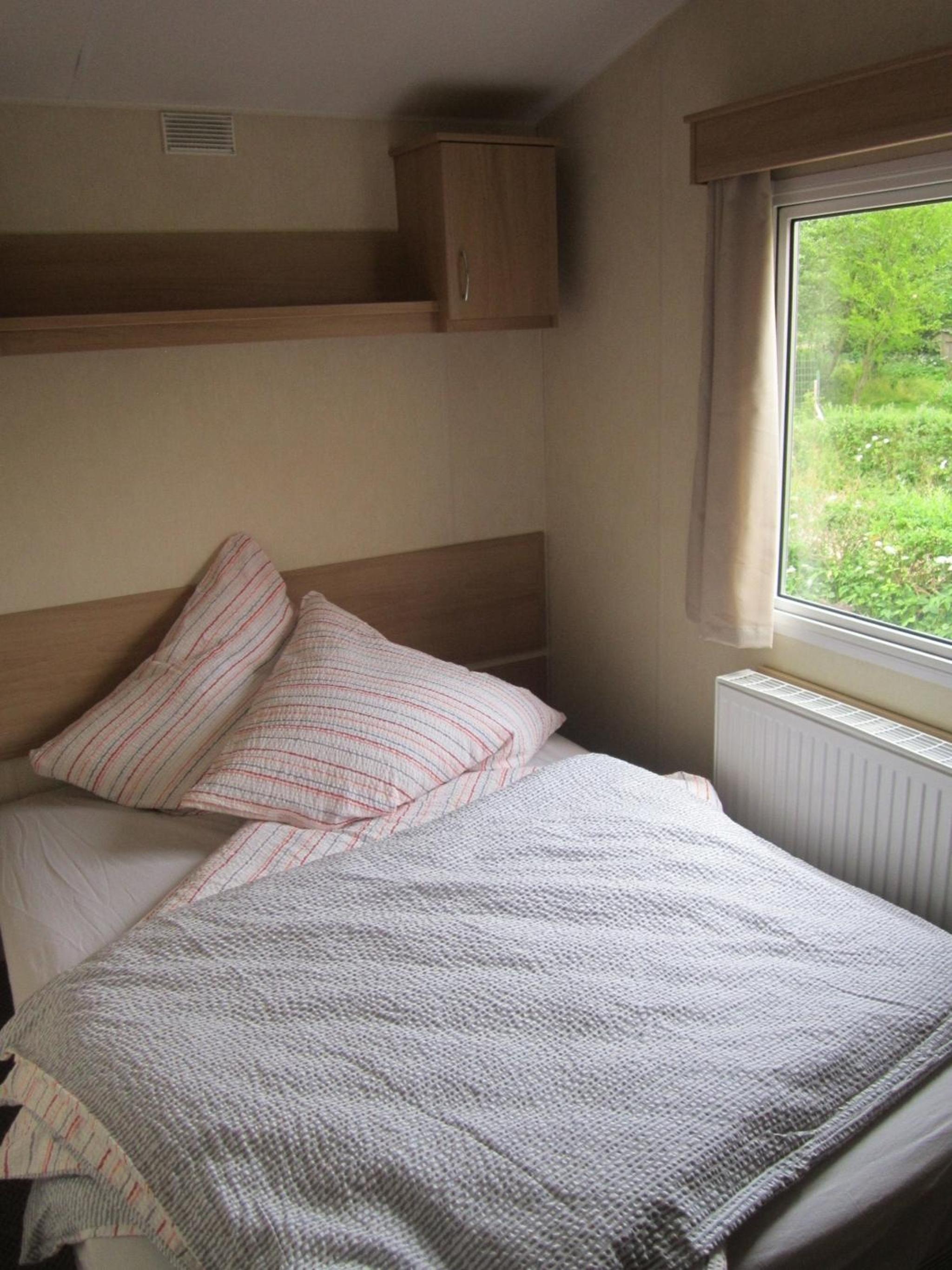 Mobile Home photo 3