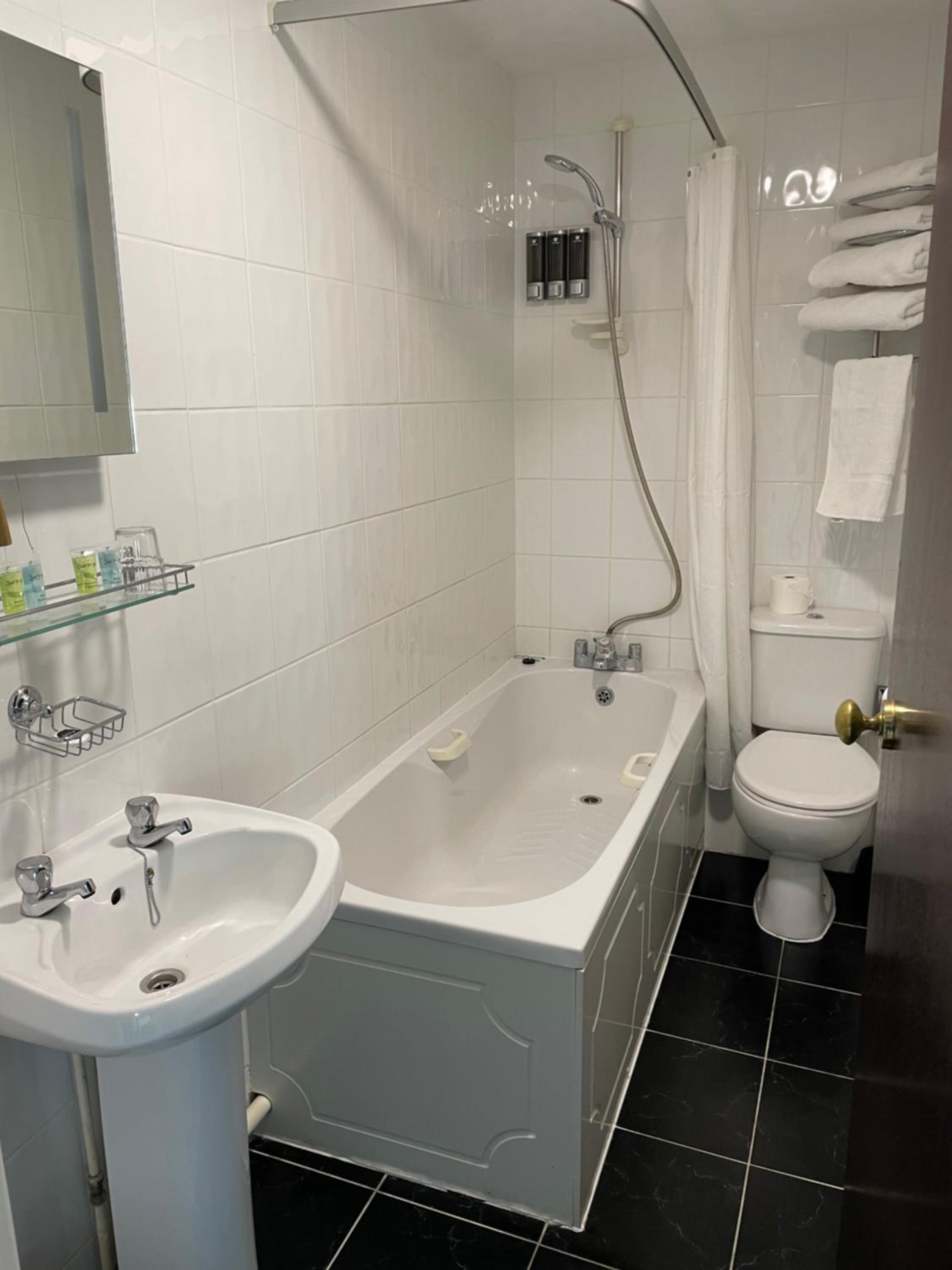 Deluxe Double Room with Sea View - Photo 2