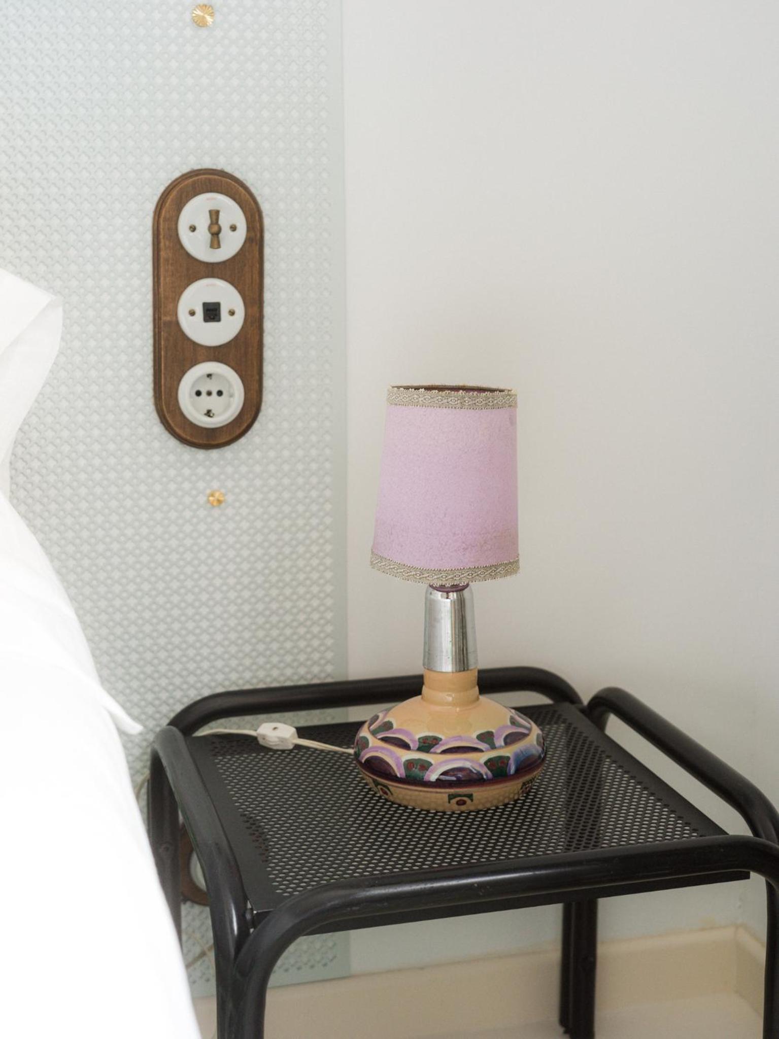 Standard Double Room - Photo 7