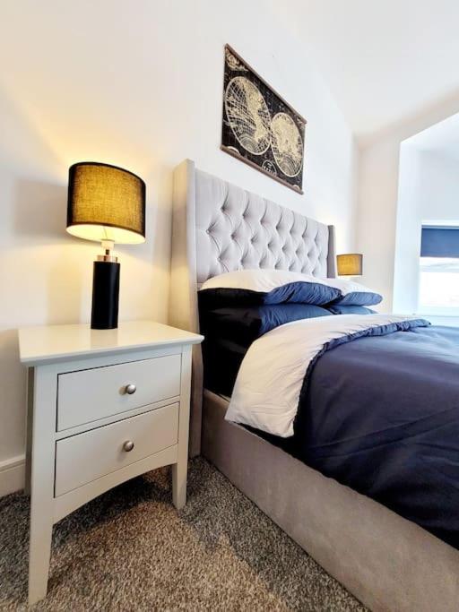 One-Bedroom House photo 1