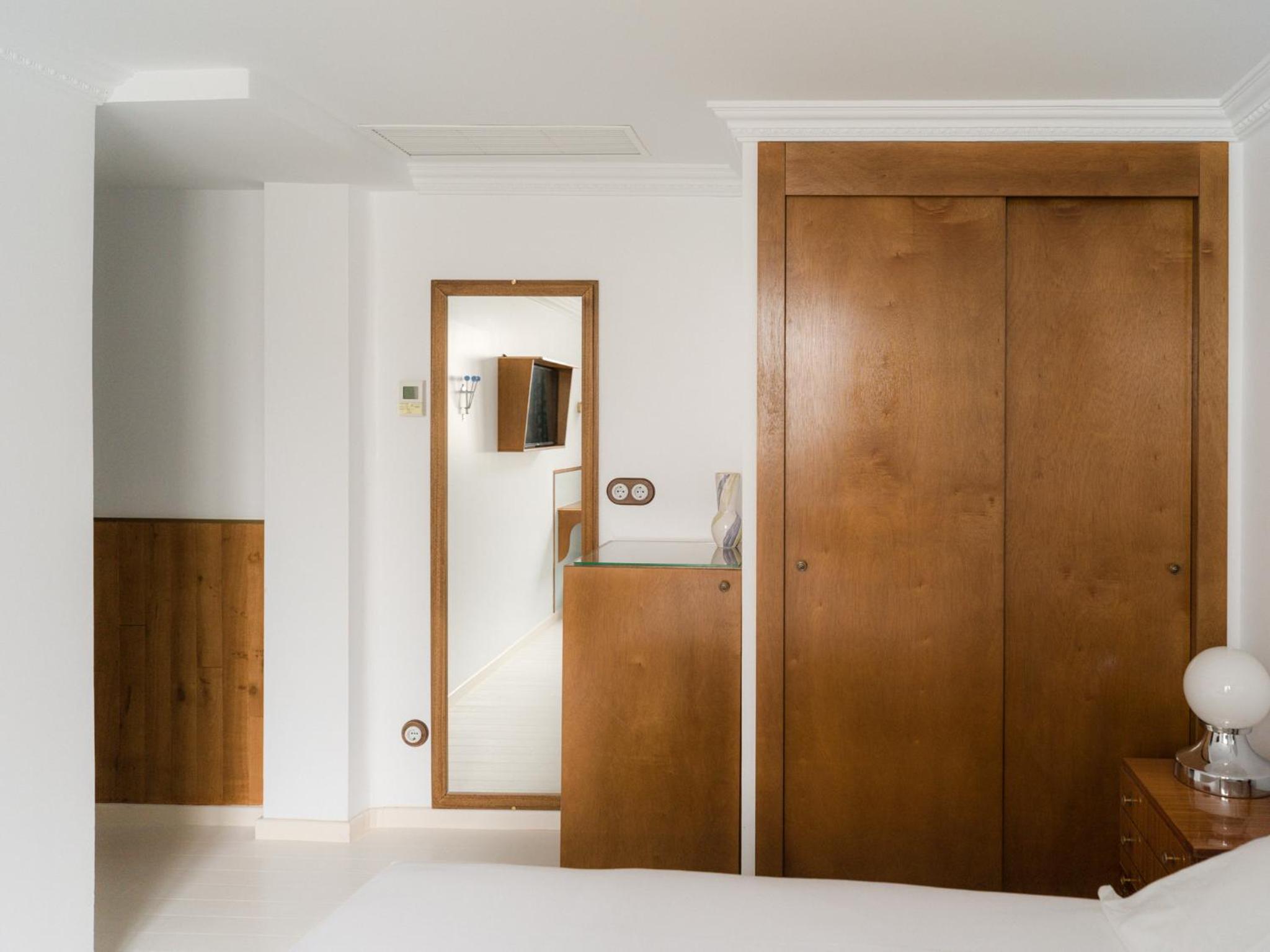 Deluxe Double or Twin Room - Photo 3