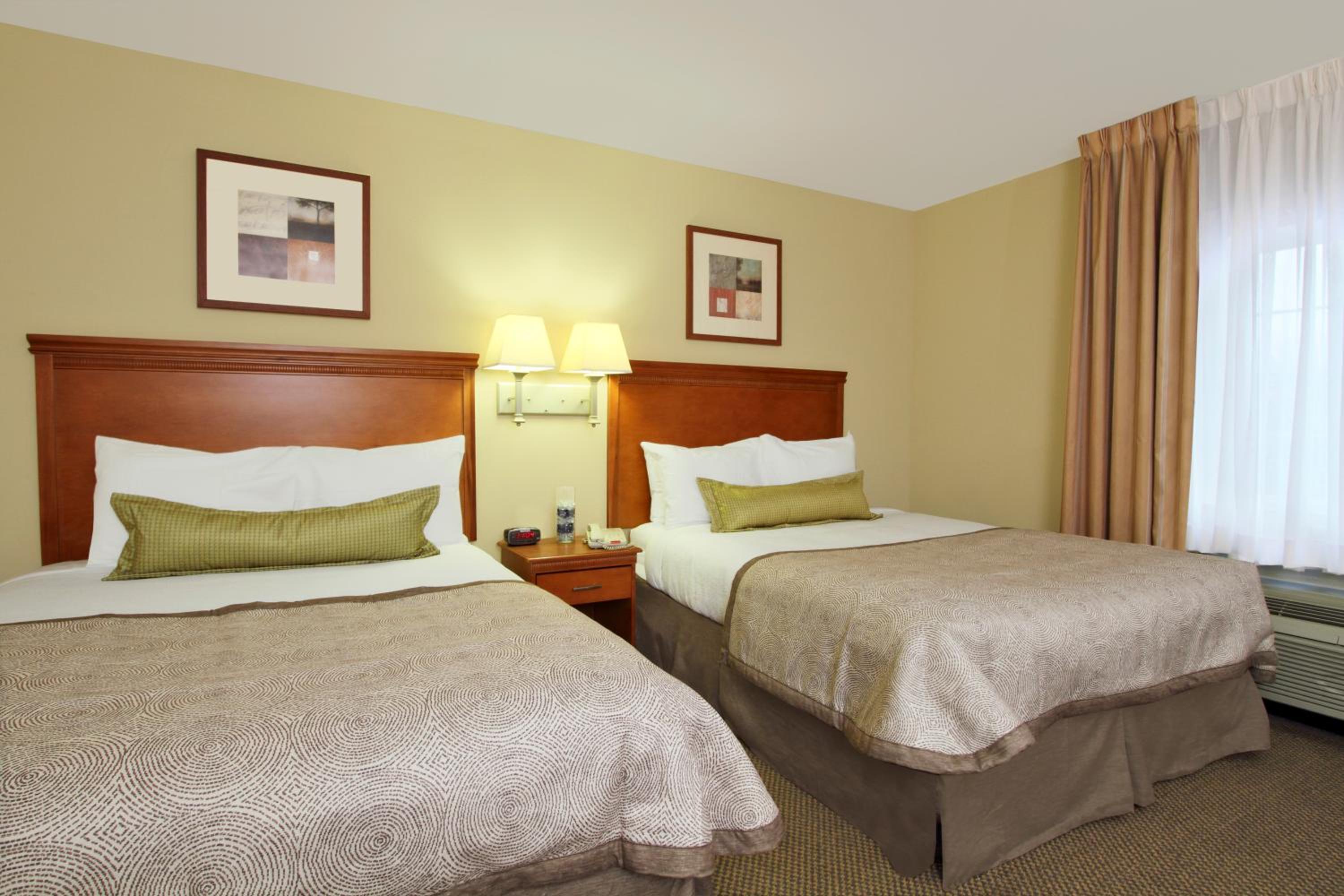 Double Studio Suite with Two Double Beds - Disability Access - Photo 1