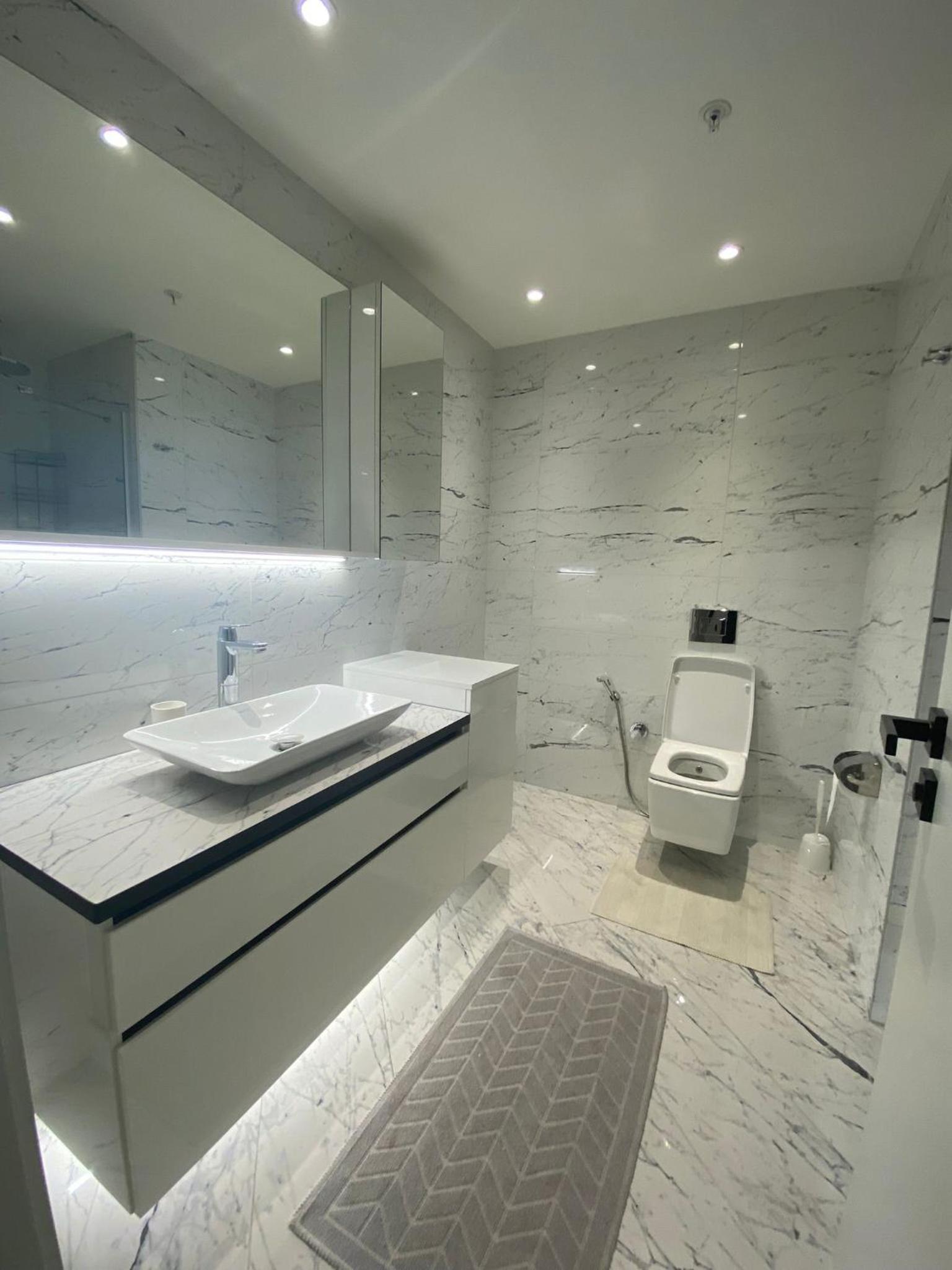 Two-Bedroom Apartment with Garden View photo 2