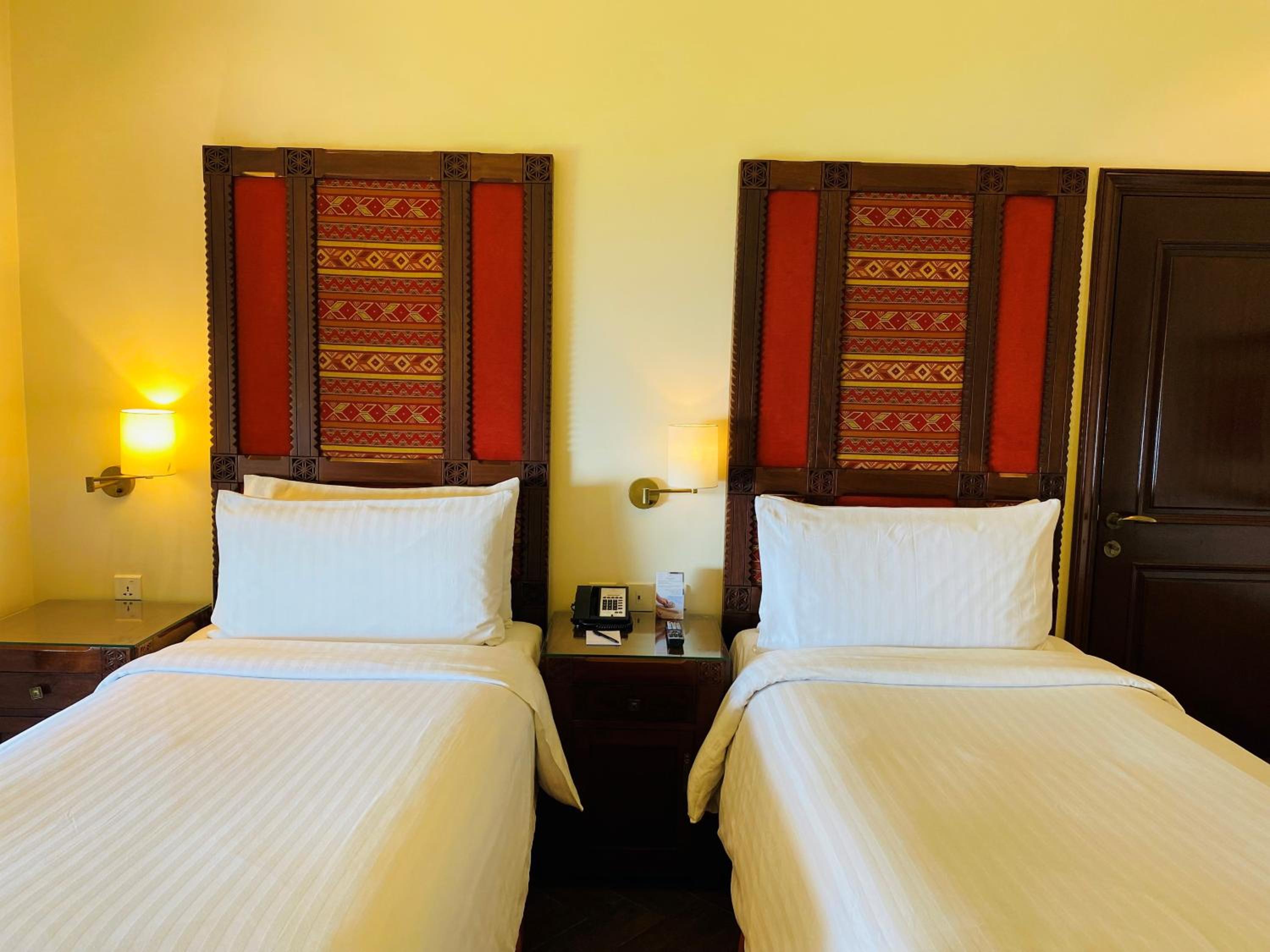 Deluxe Twin Room - Photo 5