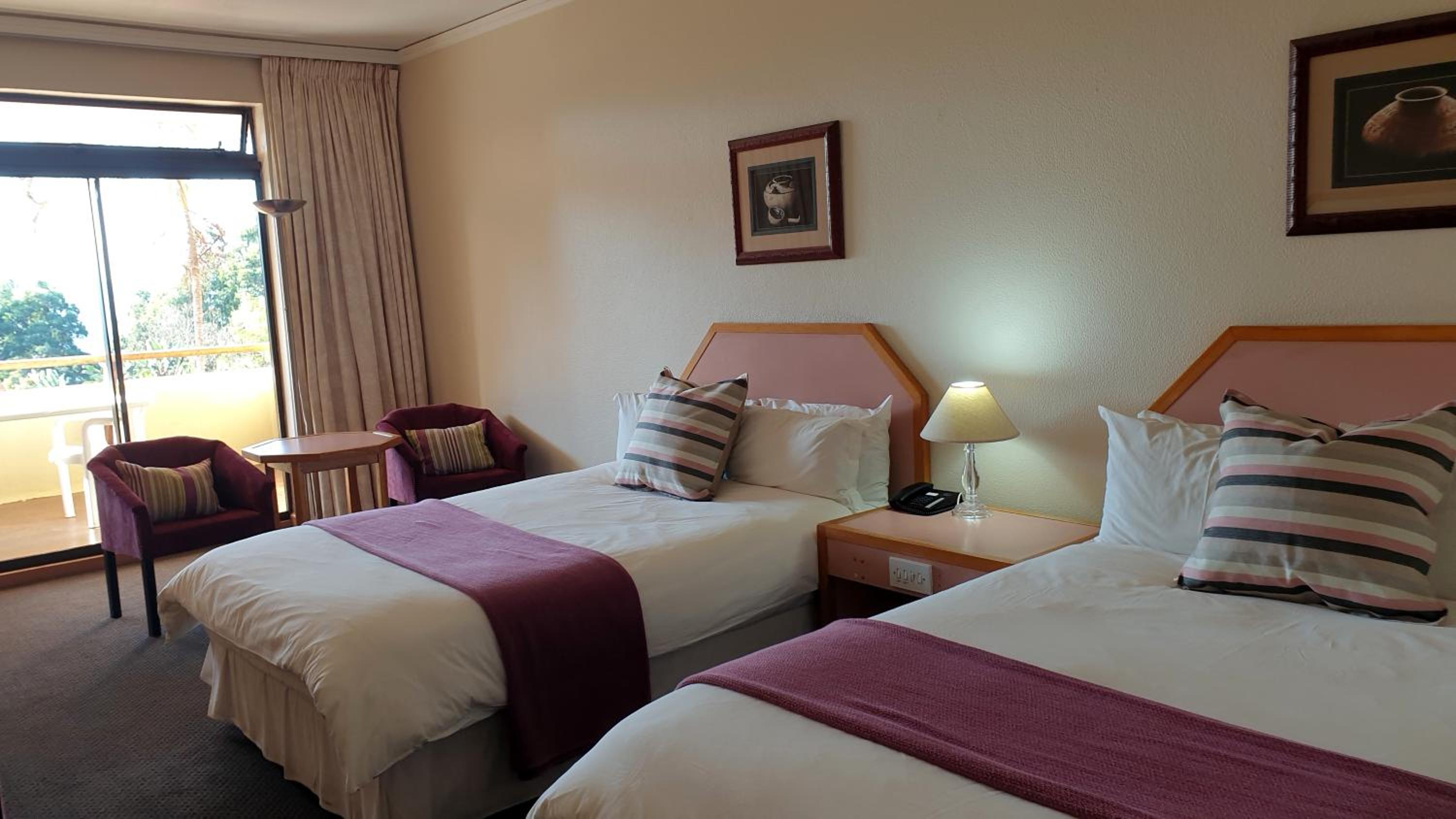 Standard Double Room photo 2