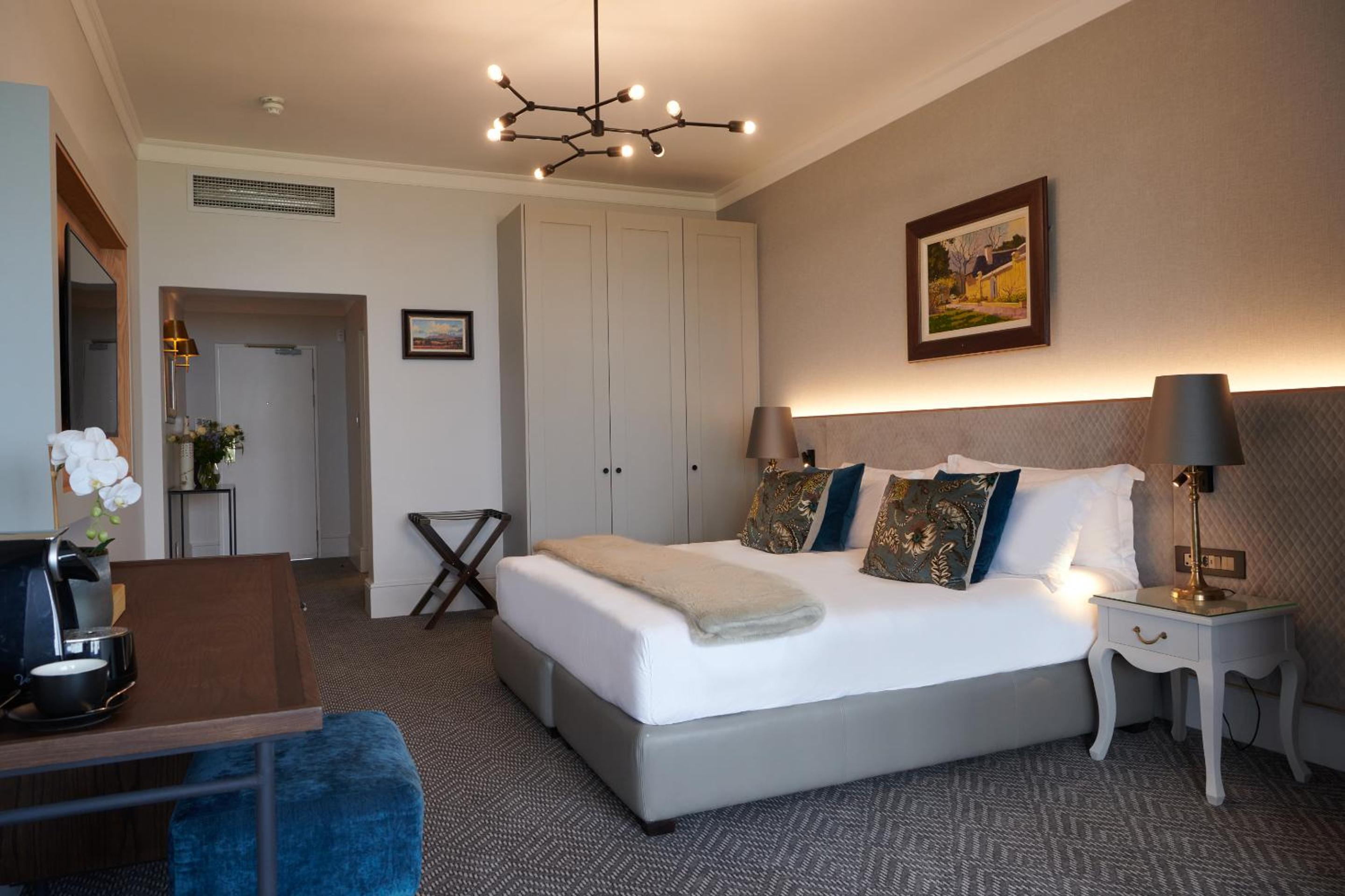 Junior Suite with Sea View - Photo 2