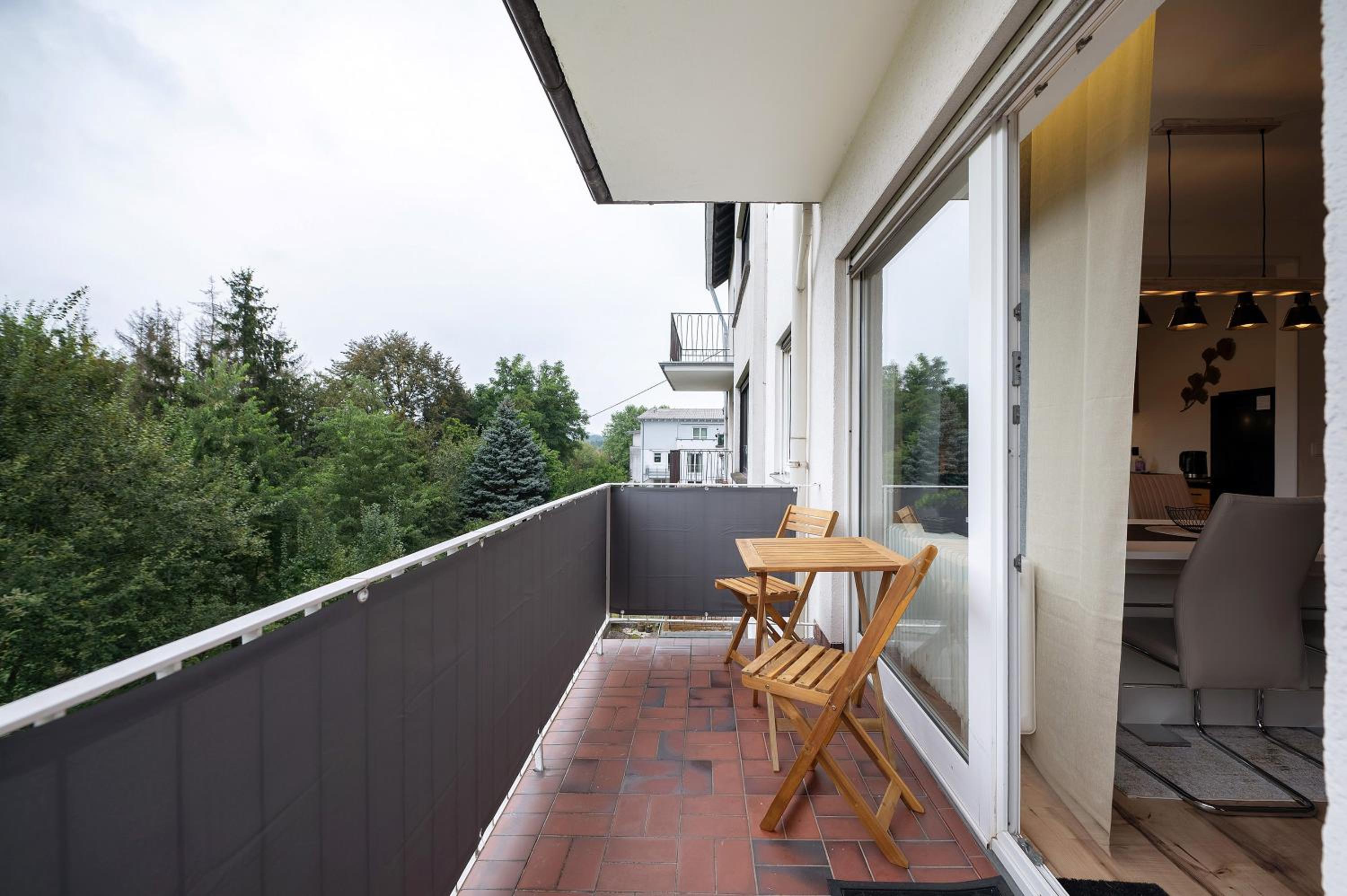 Three-Bedroom Premium Apartment with Balcony photo 3