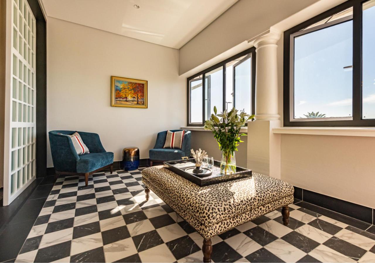 Junior Suite with Sea View - Photo 3