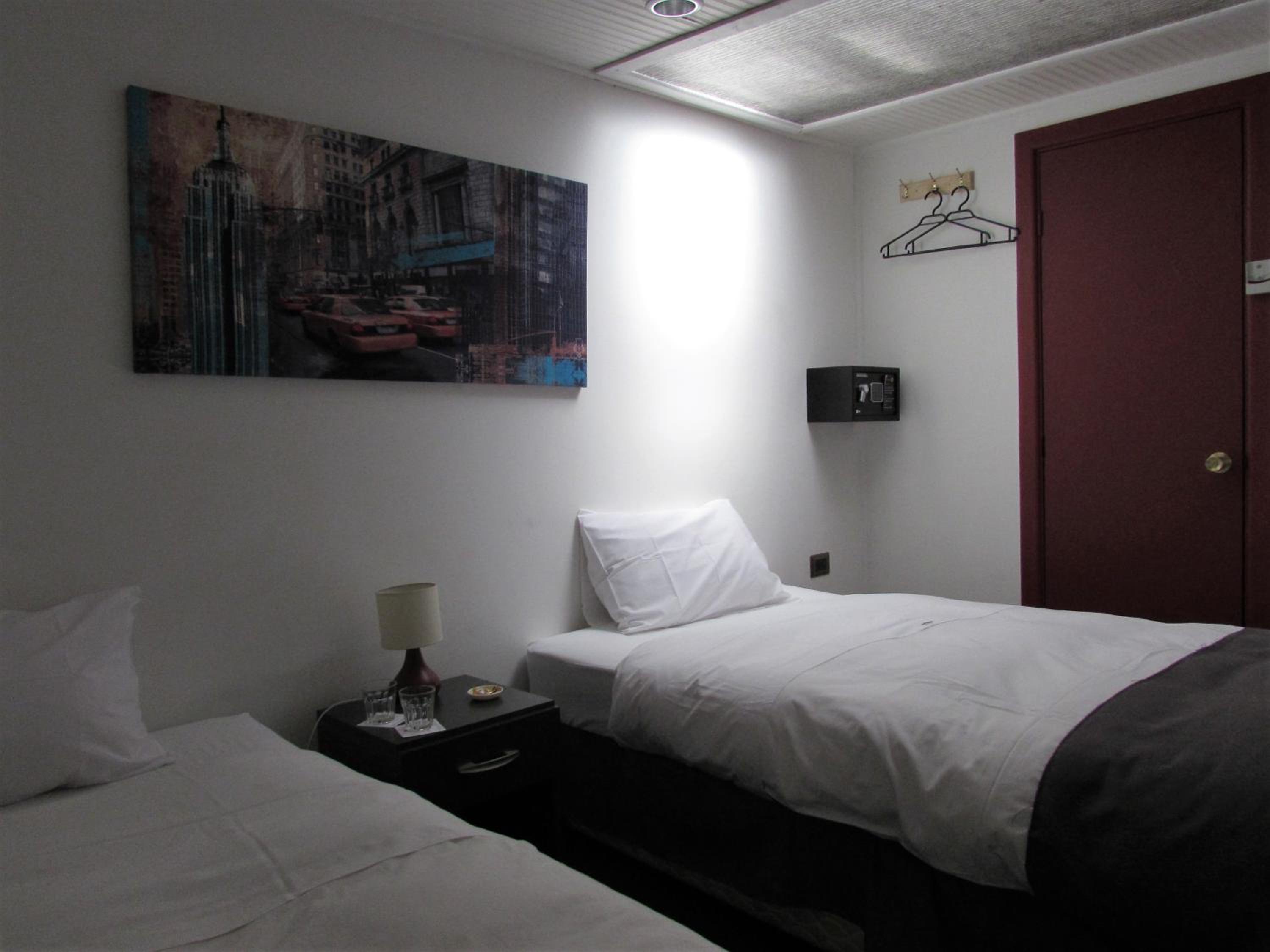 Twin Room photo 1