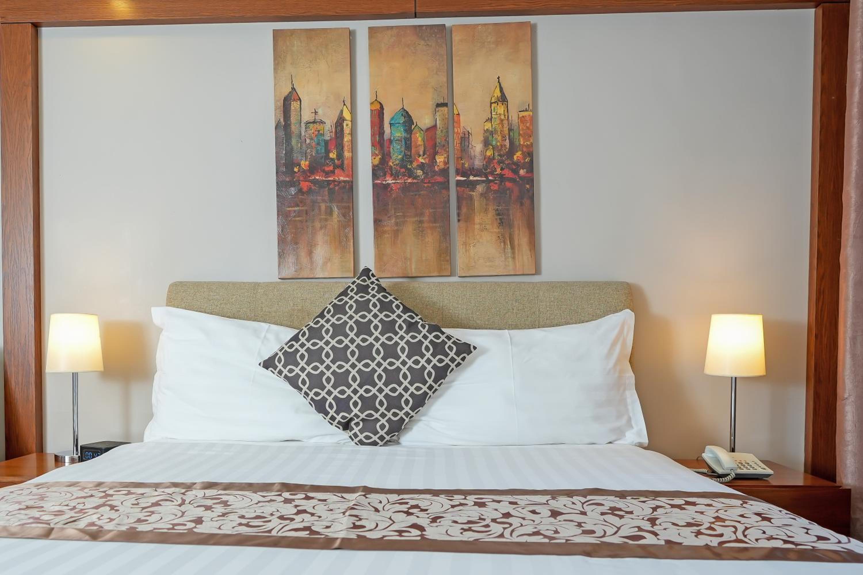 Executive Suite