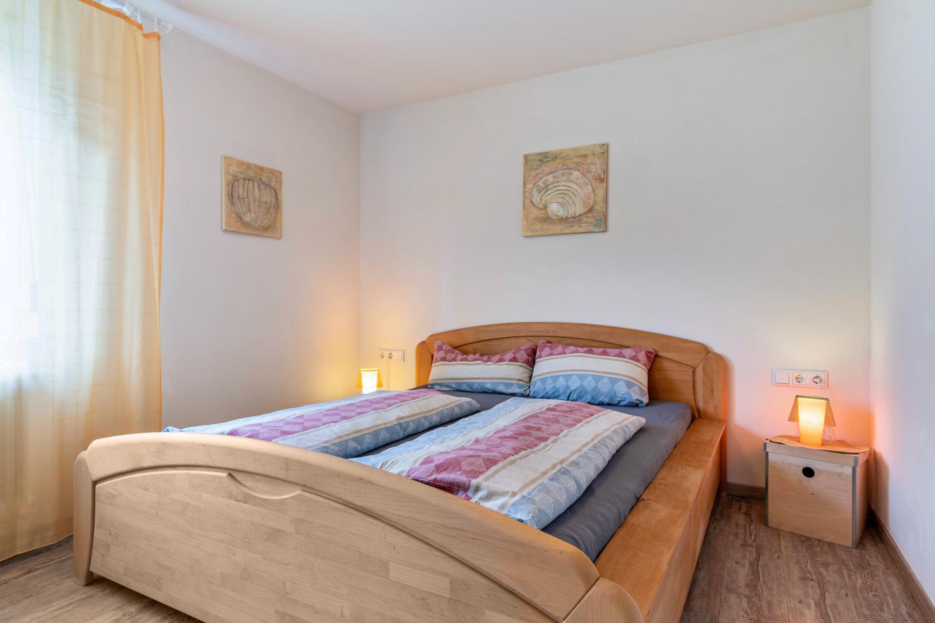 Two-Bedroom Deluxe Apartment with Garden View photo 3
