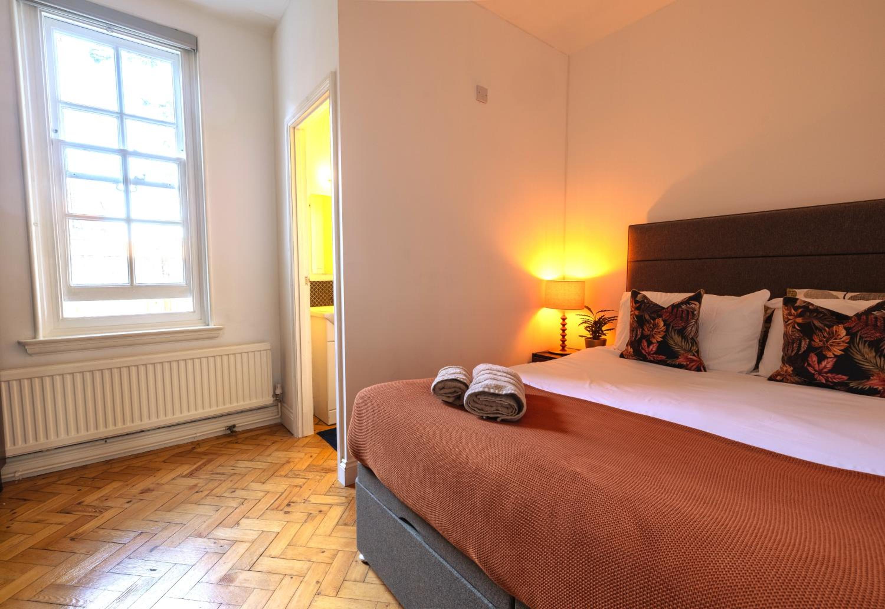 Deluxe Double Room with Shower photo 1