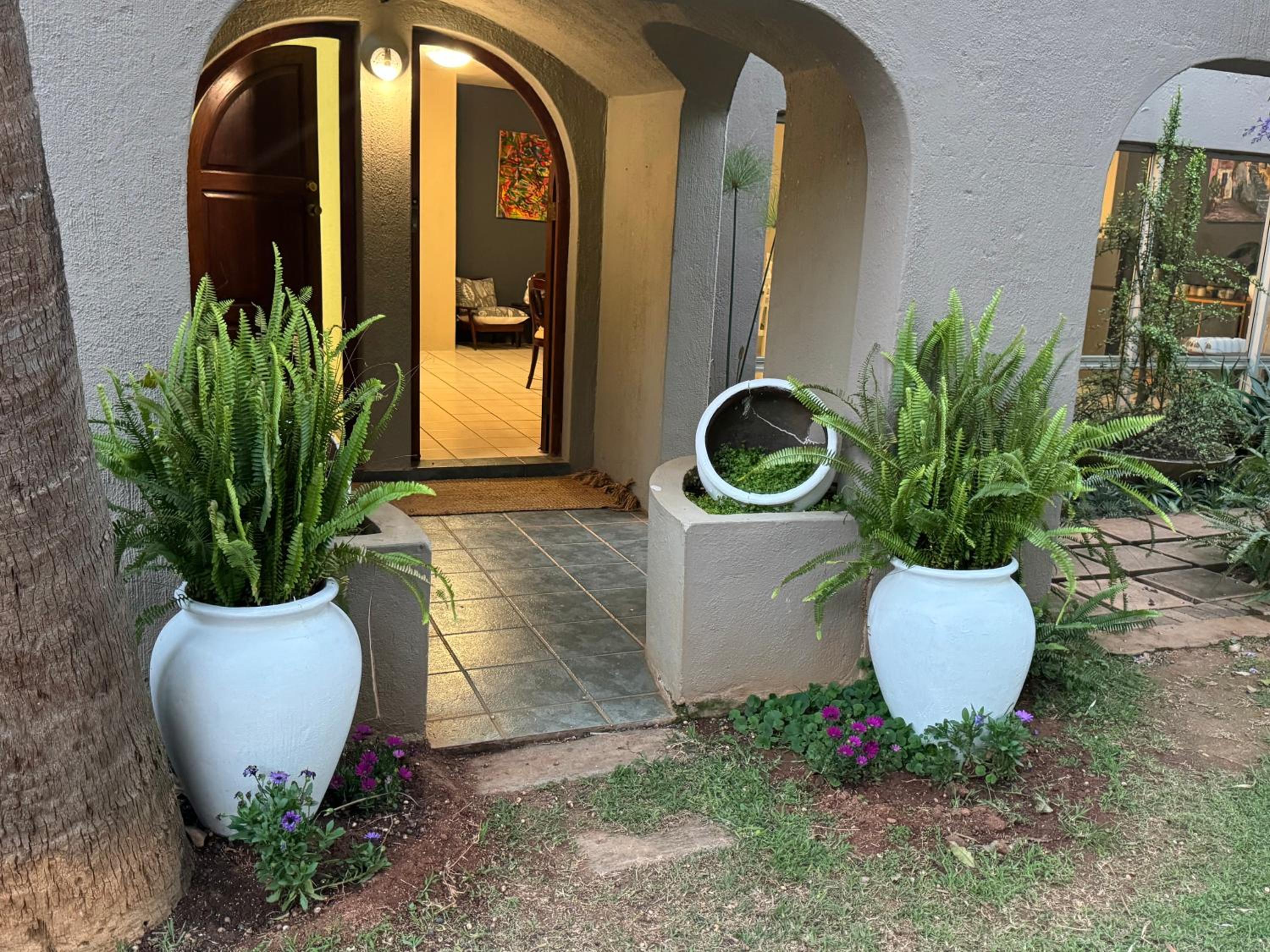 Triple Room with Garden View photo 2