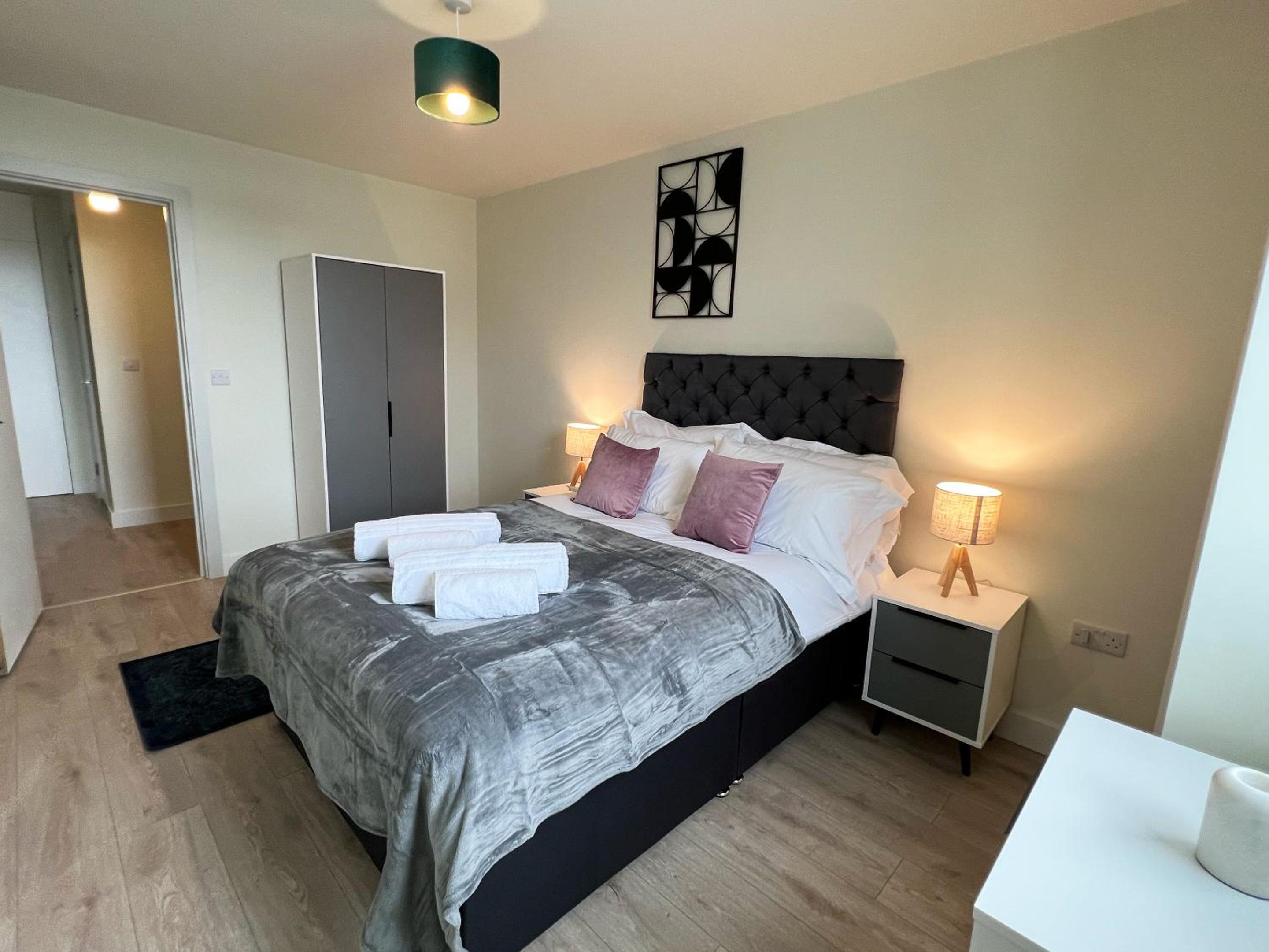 Two-Bedroom Apartment with City View photo 1