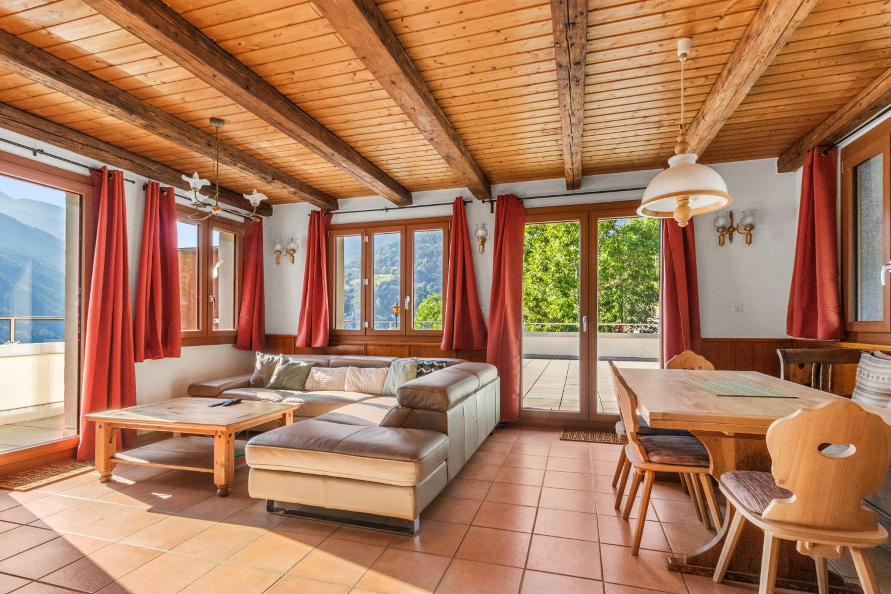 Chalet photo 1