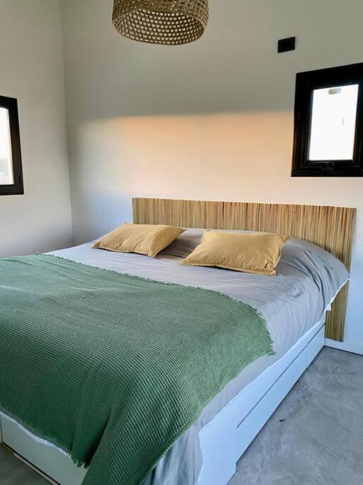 Two-Bedroom House photo 2