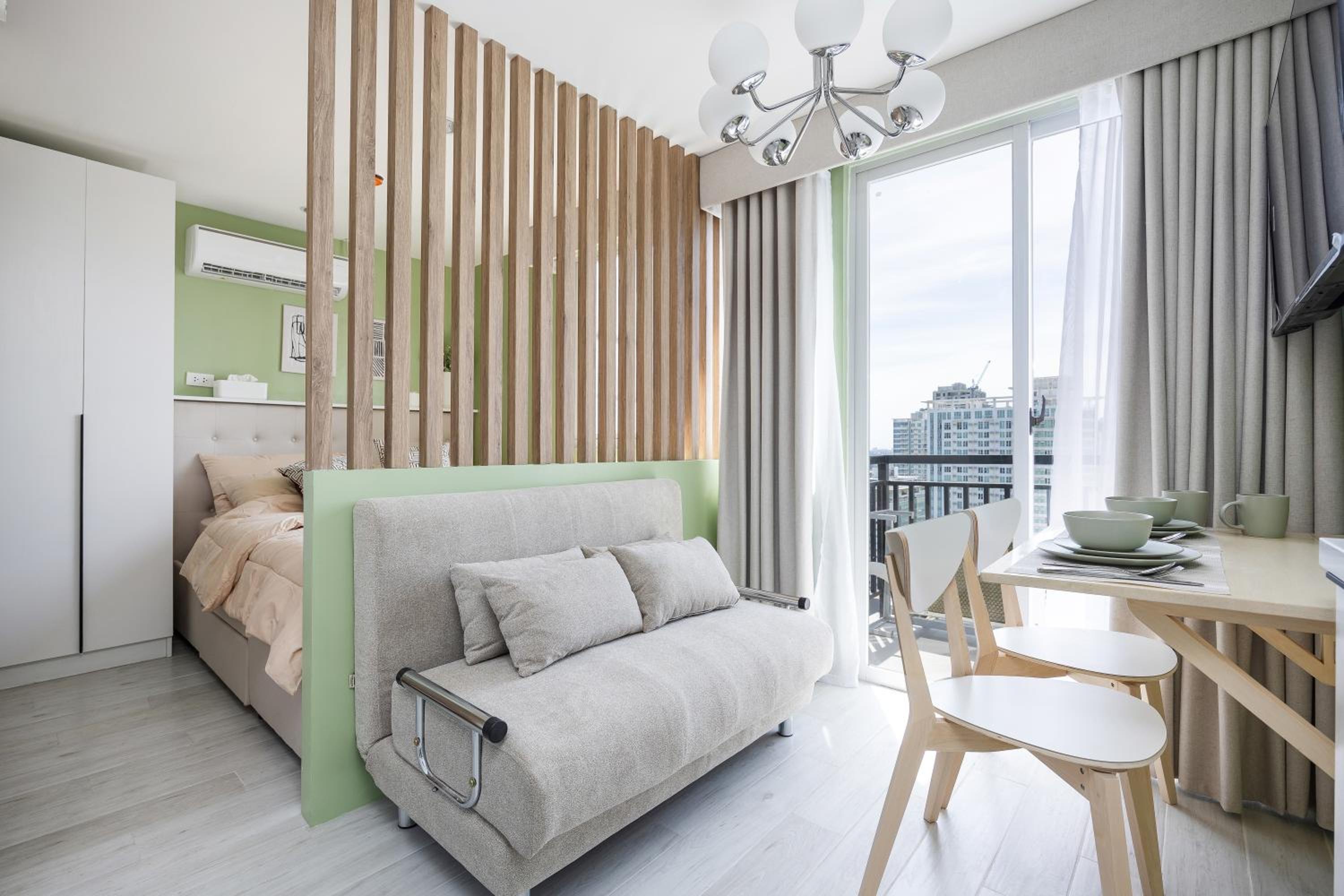 Studio With Balcony