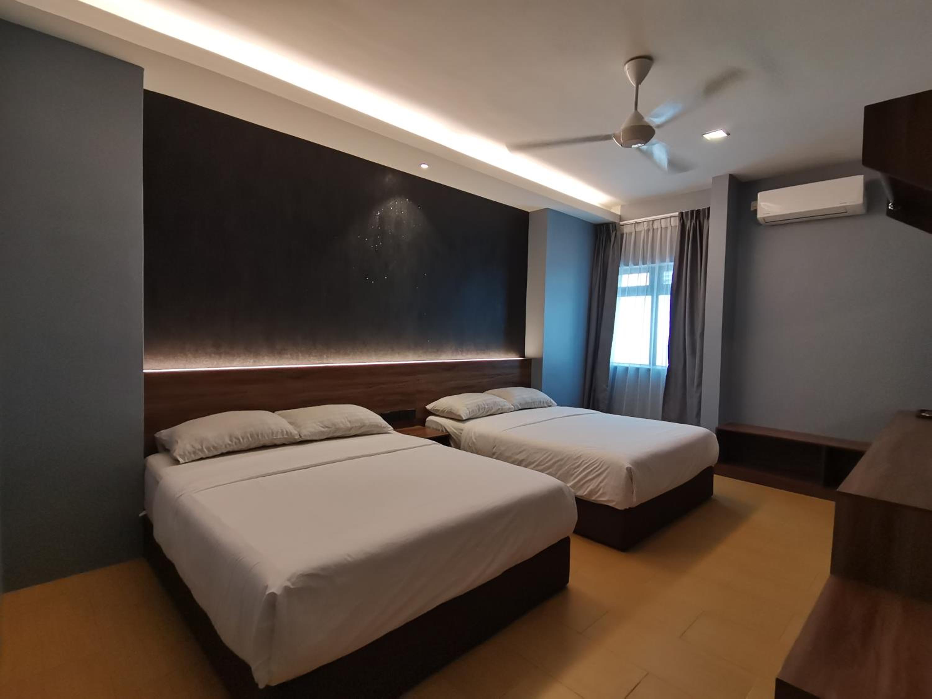 Family Suite - Photo 6