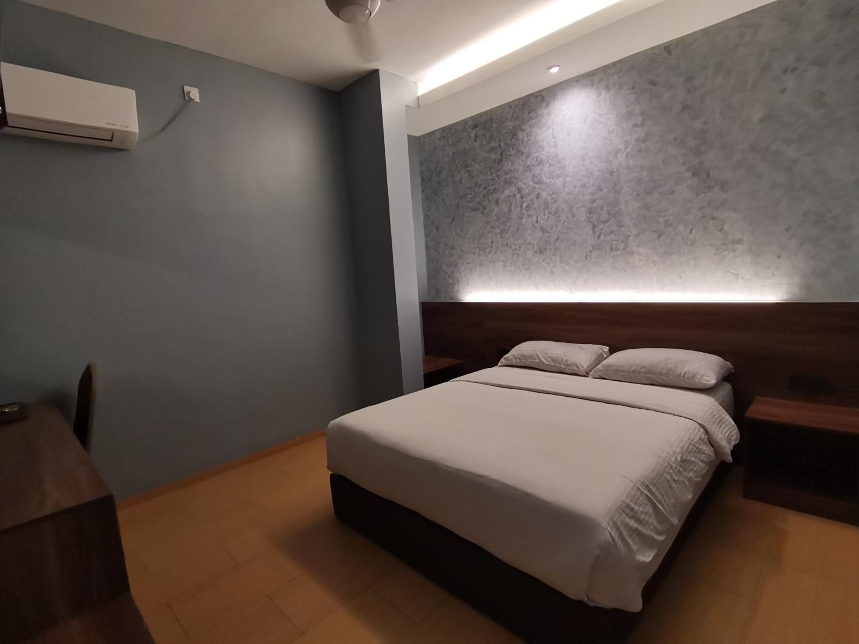 Standard Double Room - Photo 5