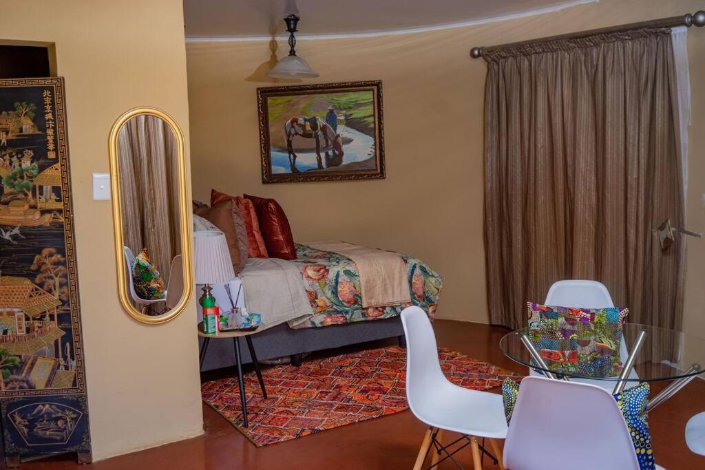 Three-Bedroom Apartment photo 1