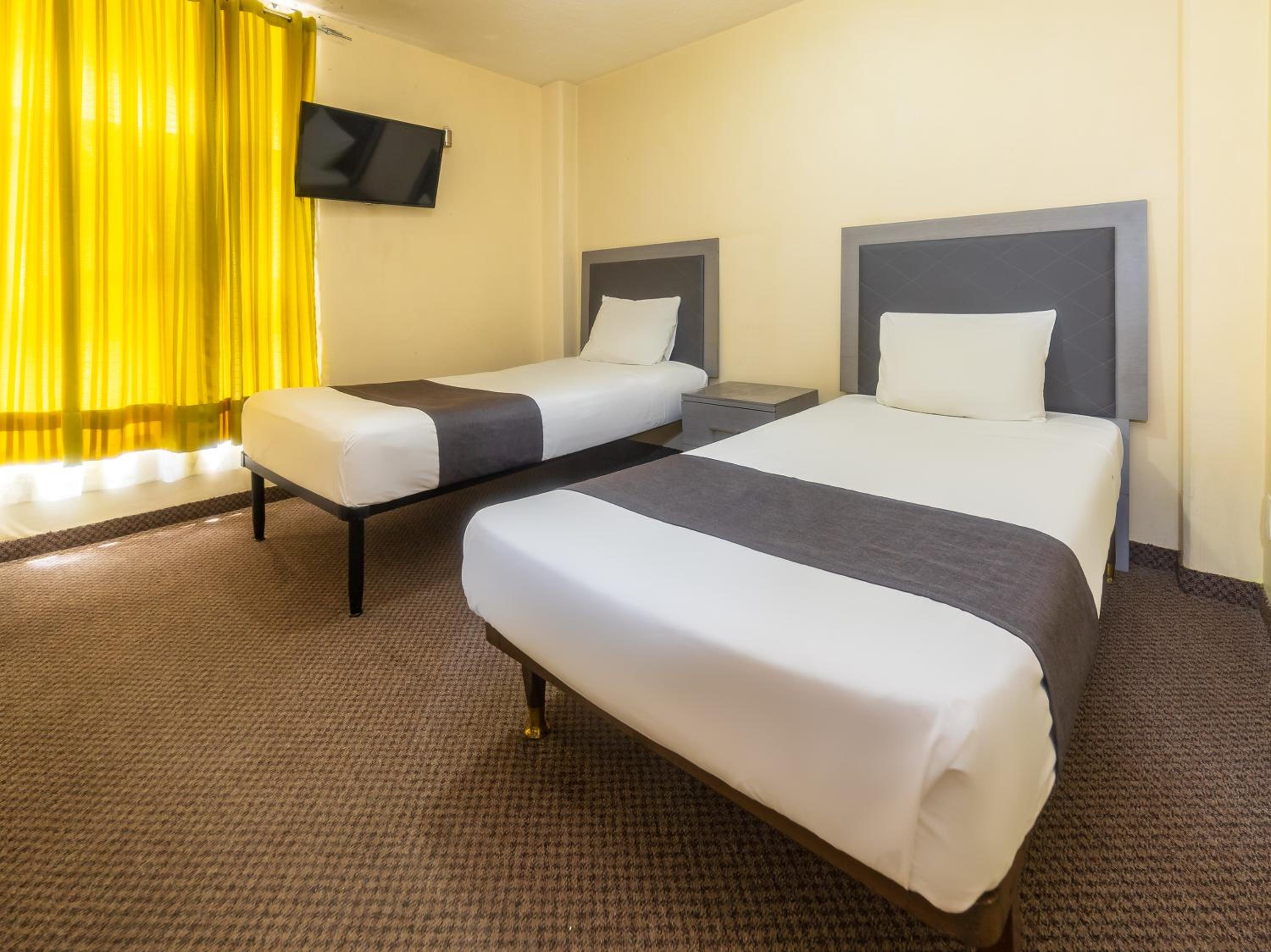 Standard Two Single Beds - Photo 10