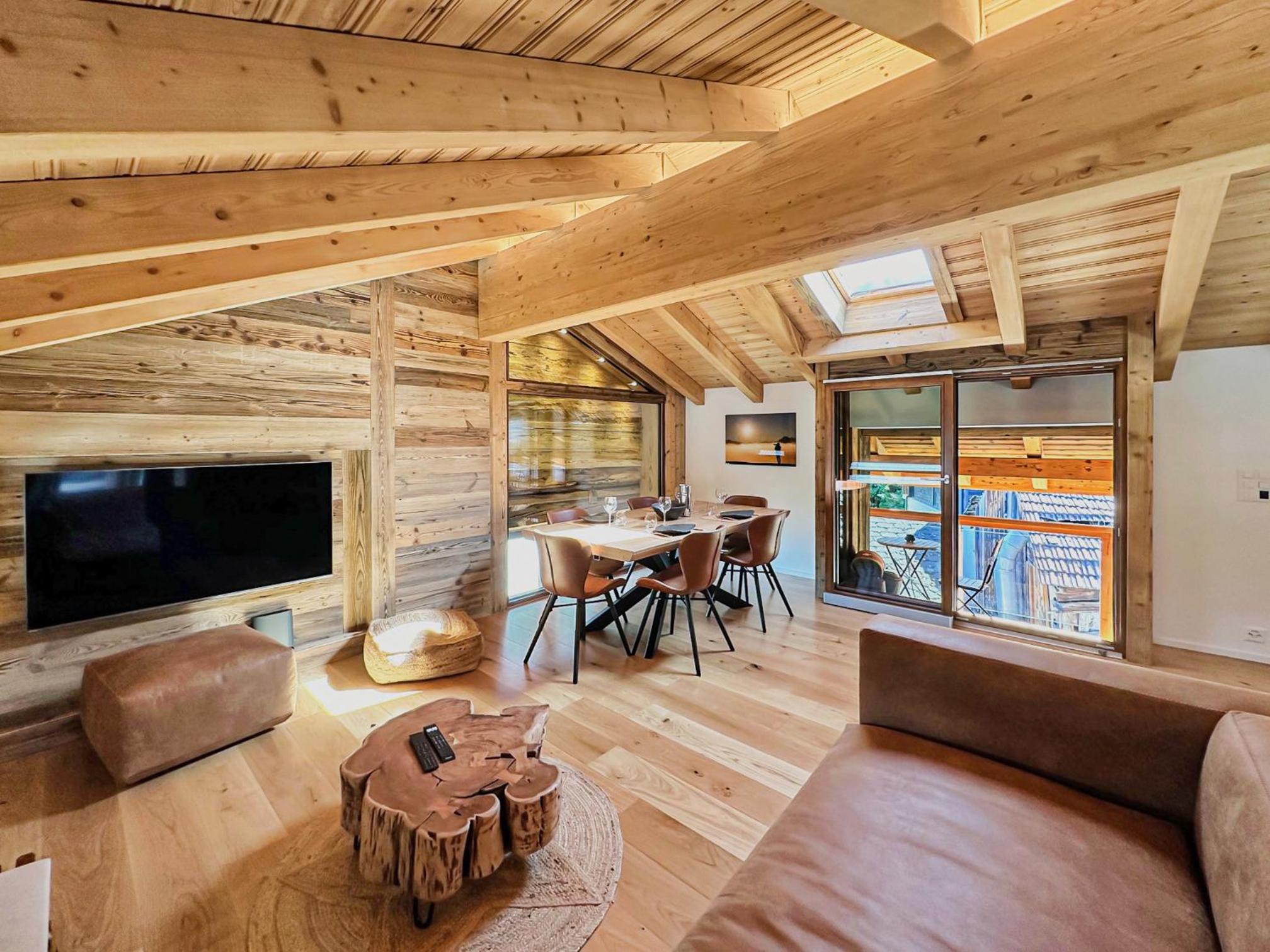 Two-Bedroom Apartment with Terrace photo 2