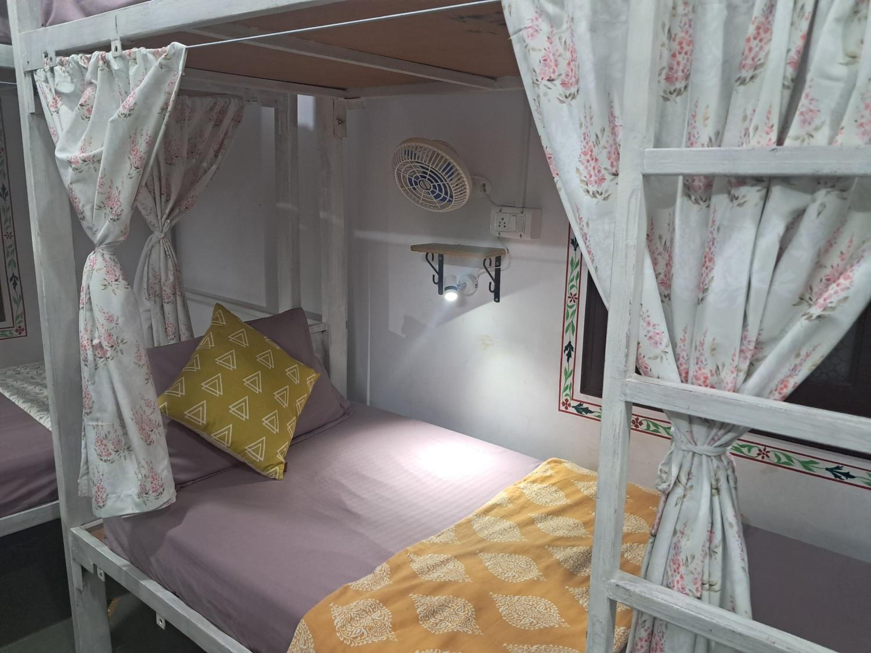 Bed in 4-Bed Female Dormitory Room photo 1