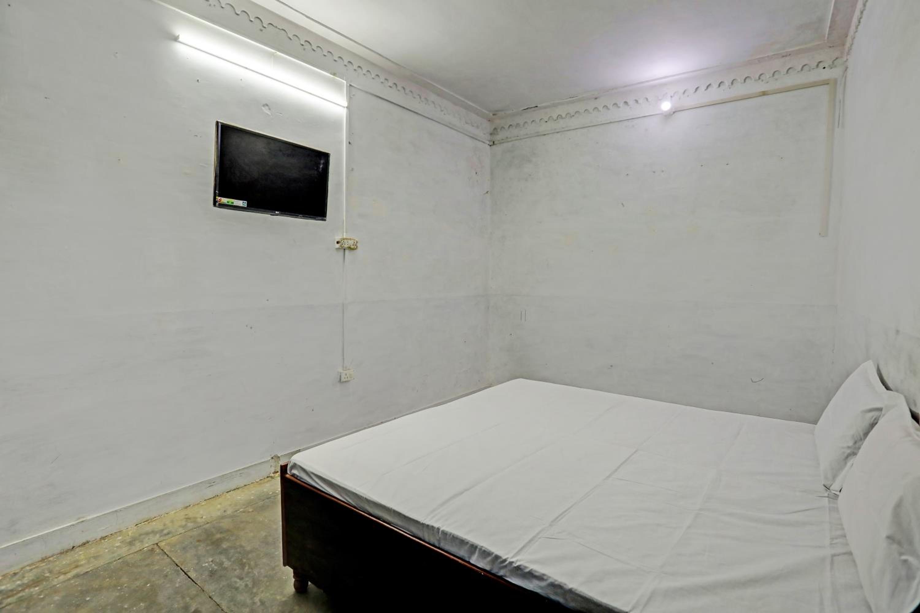 Classic Triple Room photo 1