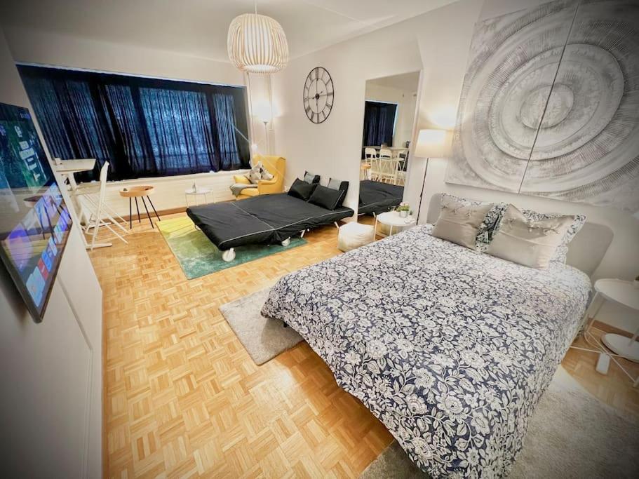 Two-Bedroom Apartment photo 2