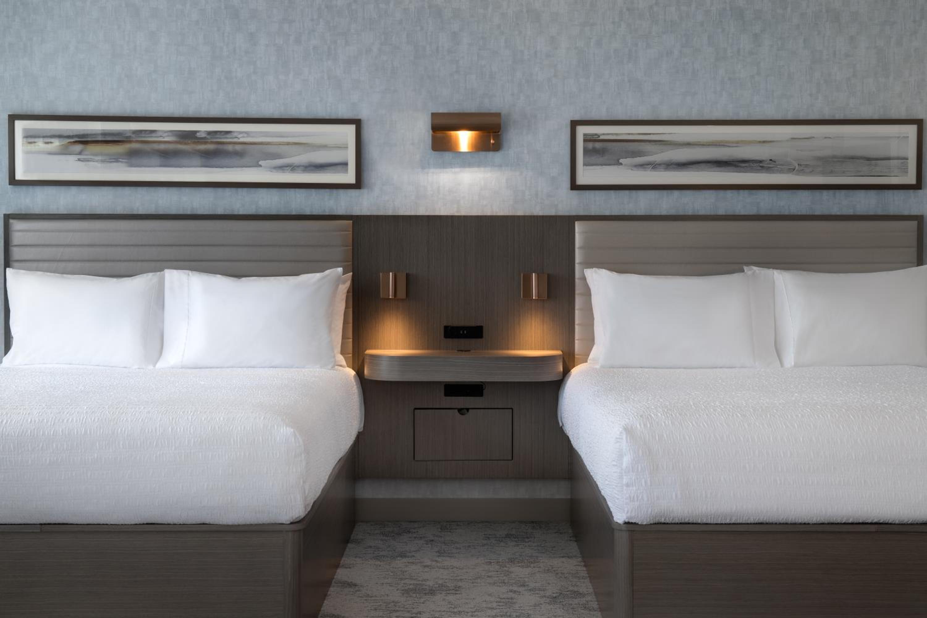 Queen Studio Suite with Two Queen Beds - Photo 1