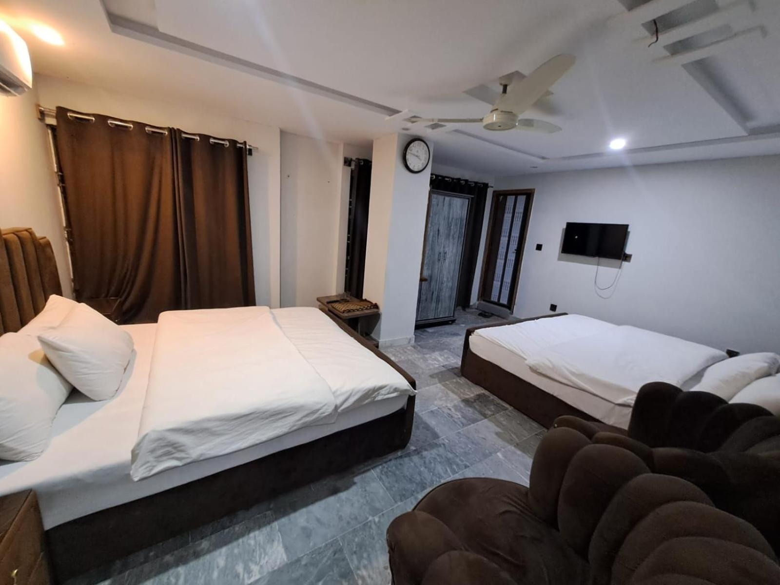 Duplex Quadruple Room