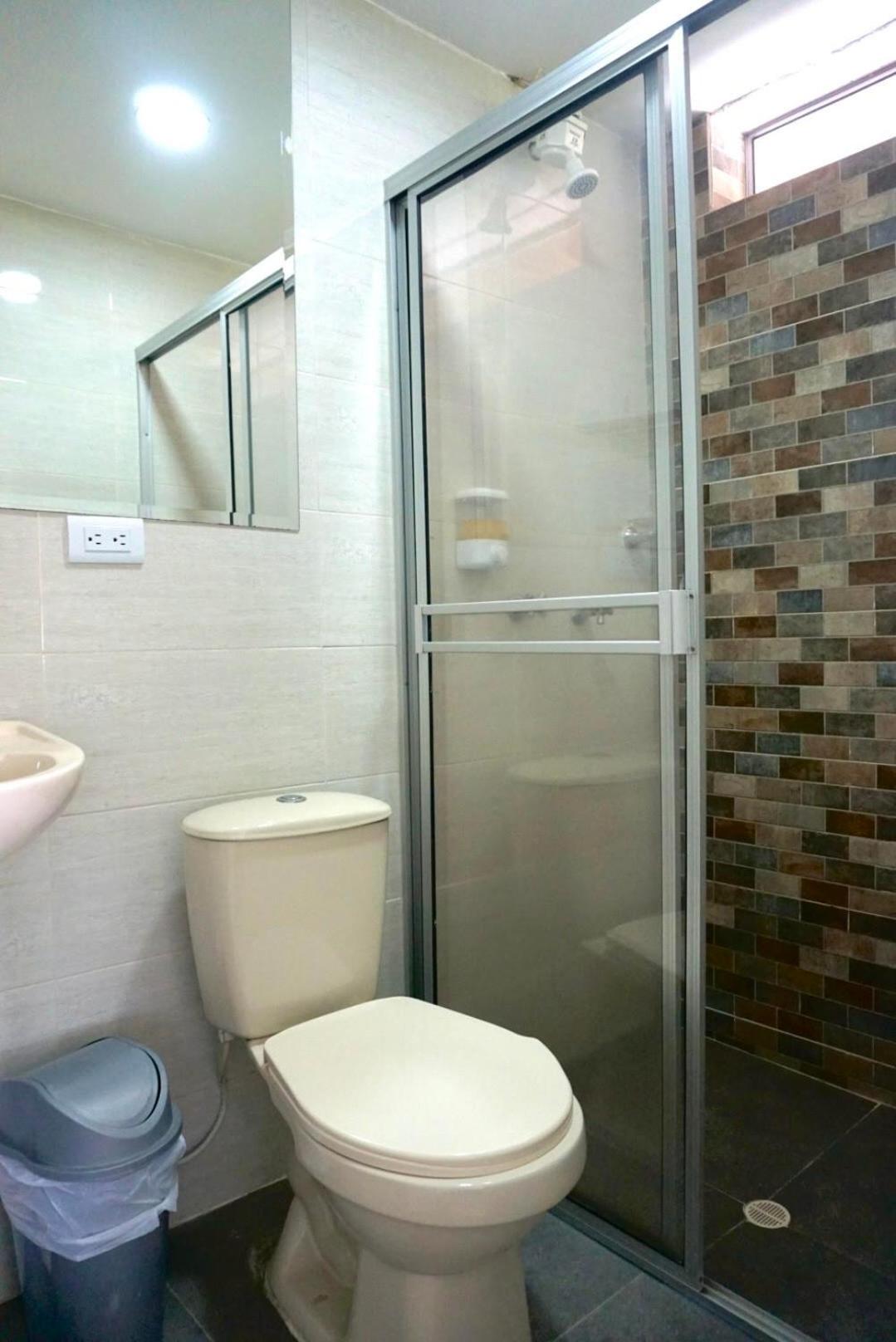 Deluxe Room (2 Adults + 1 Child) photo 3
