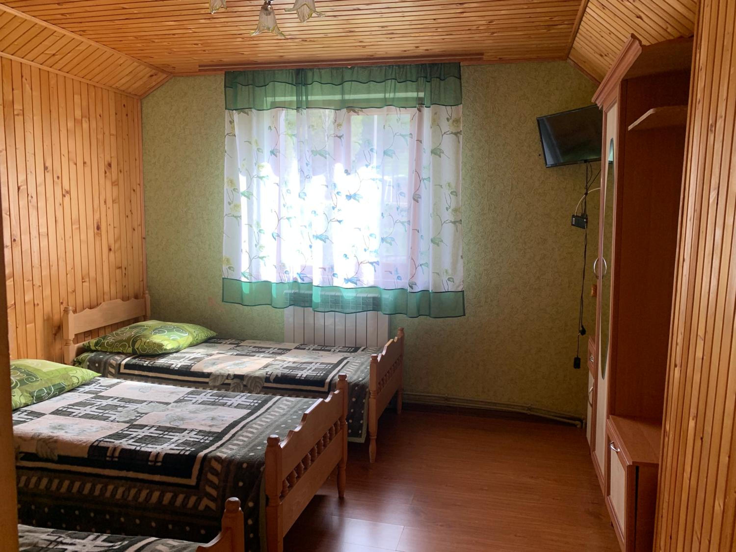Triple Room with Shower photo 2