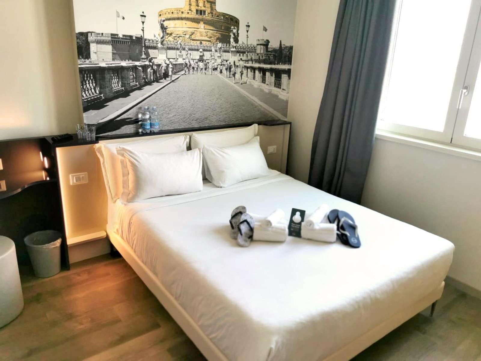 Superior Double Room - Photo 3