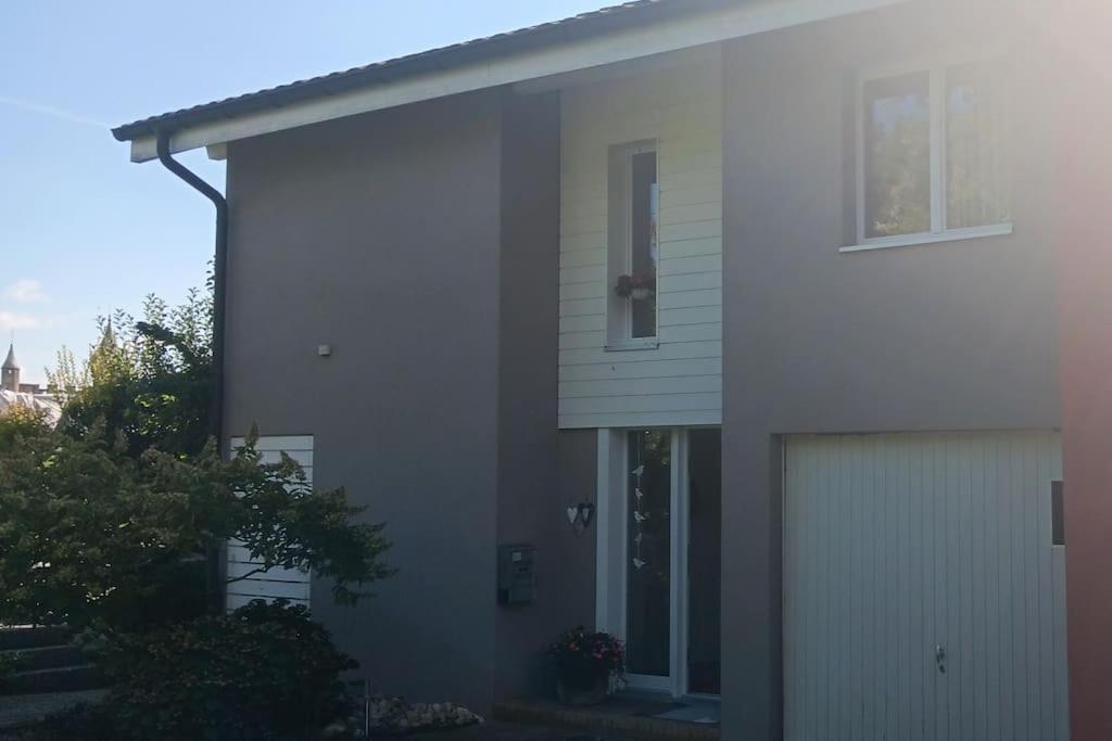 Three-Bedroom Villa photo 2
