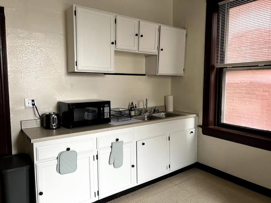 Two-Bedroom Apartment photo 2