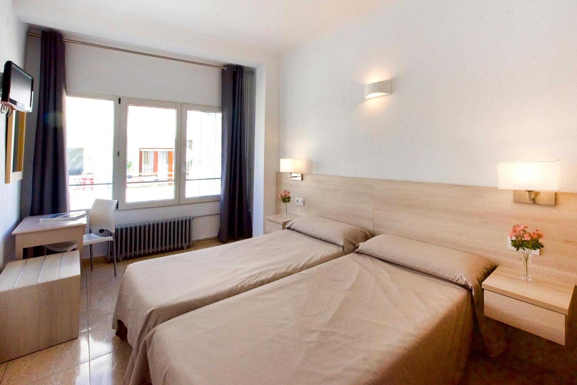 Standard Single Room photo 3
