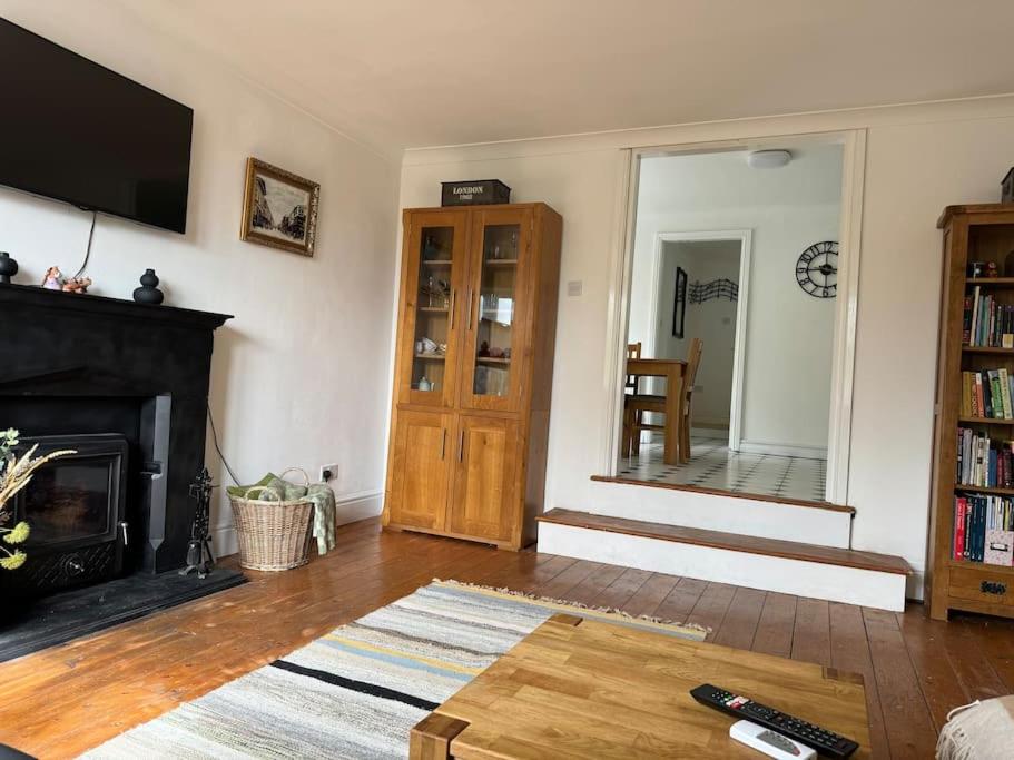 Three-Bedroom House photo 1