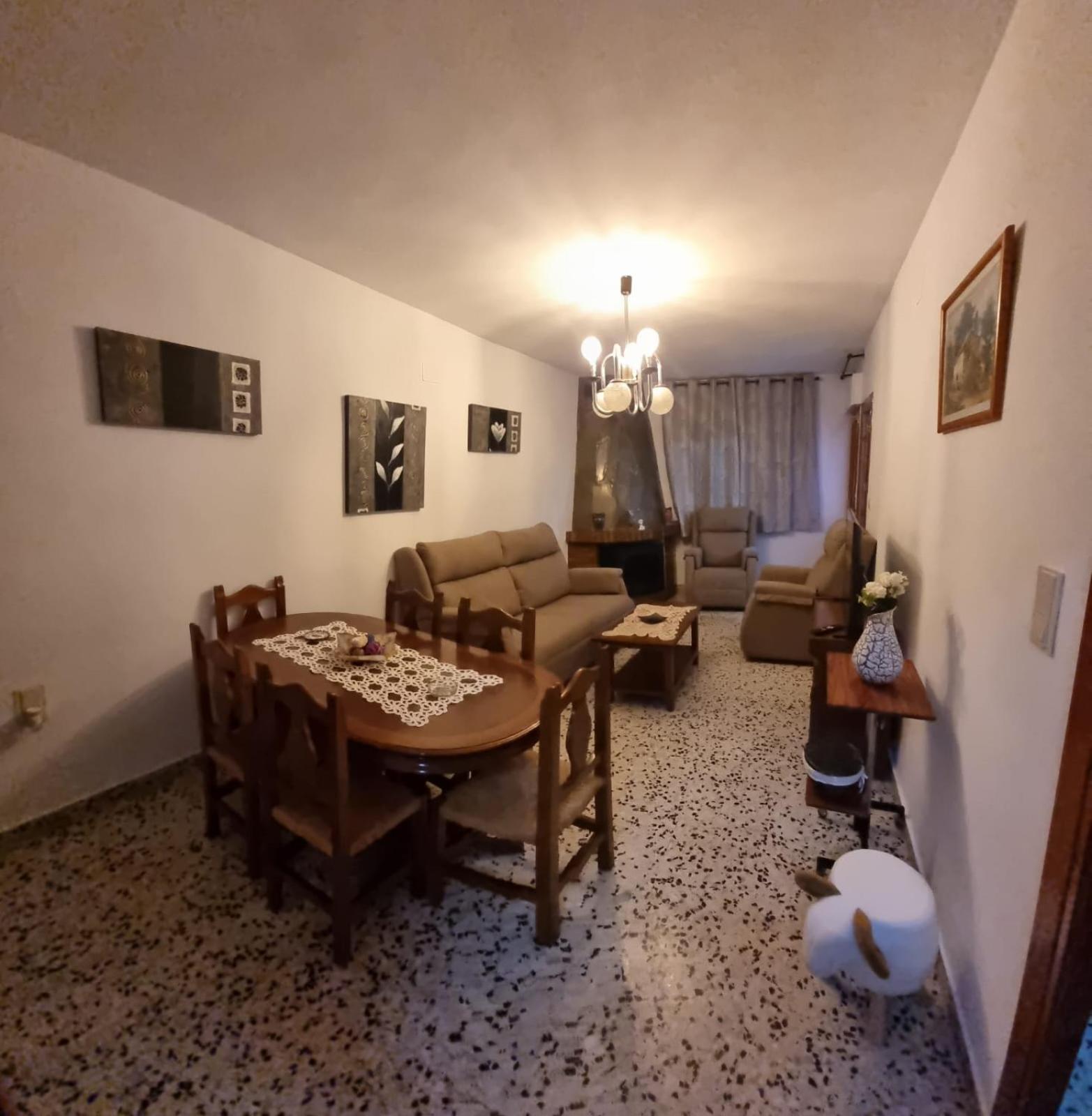 Casa de tres habitaciones