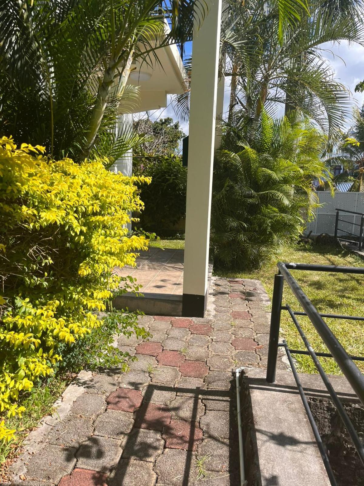 Villa photo 3