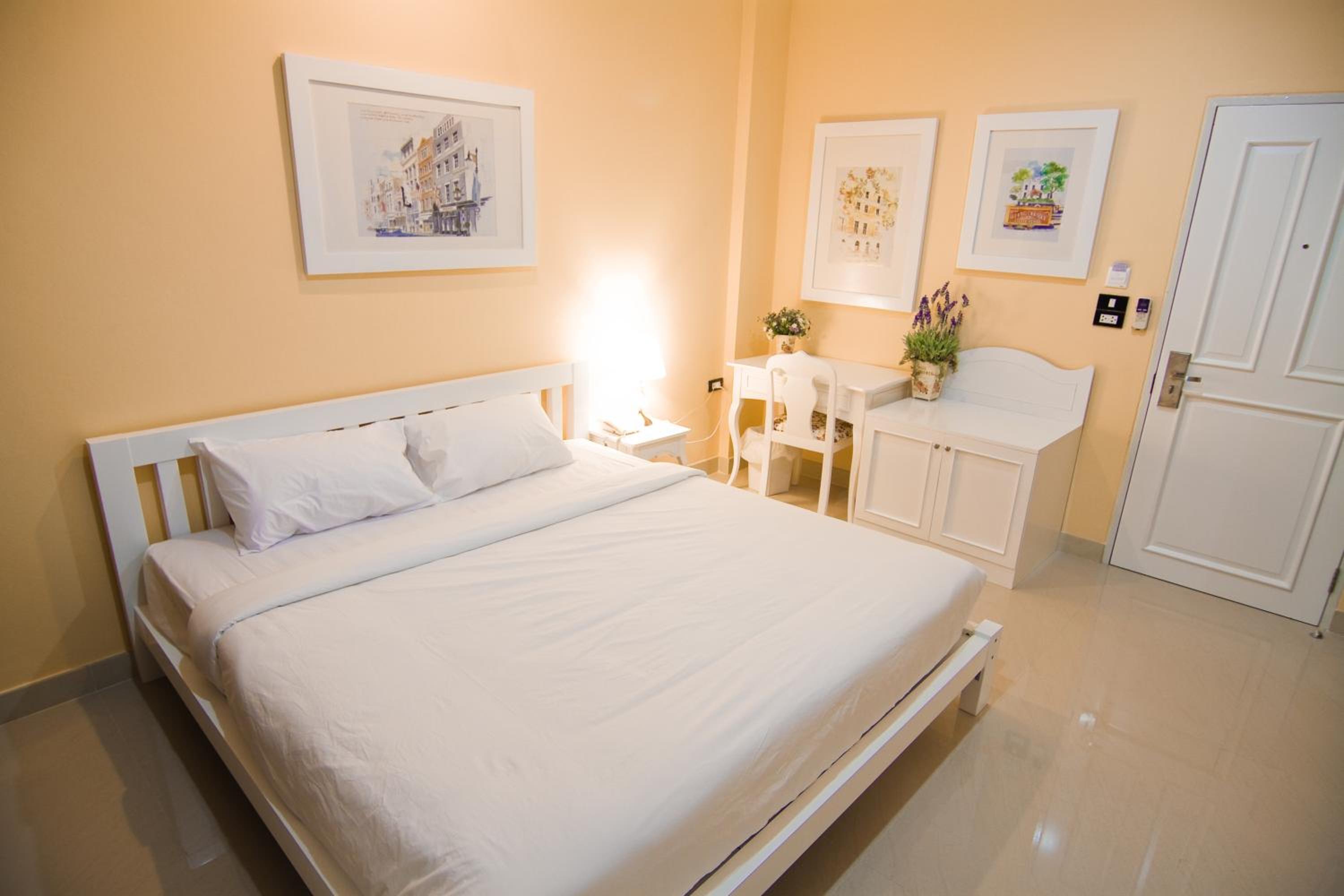 Standard Double Room photo 3